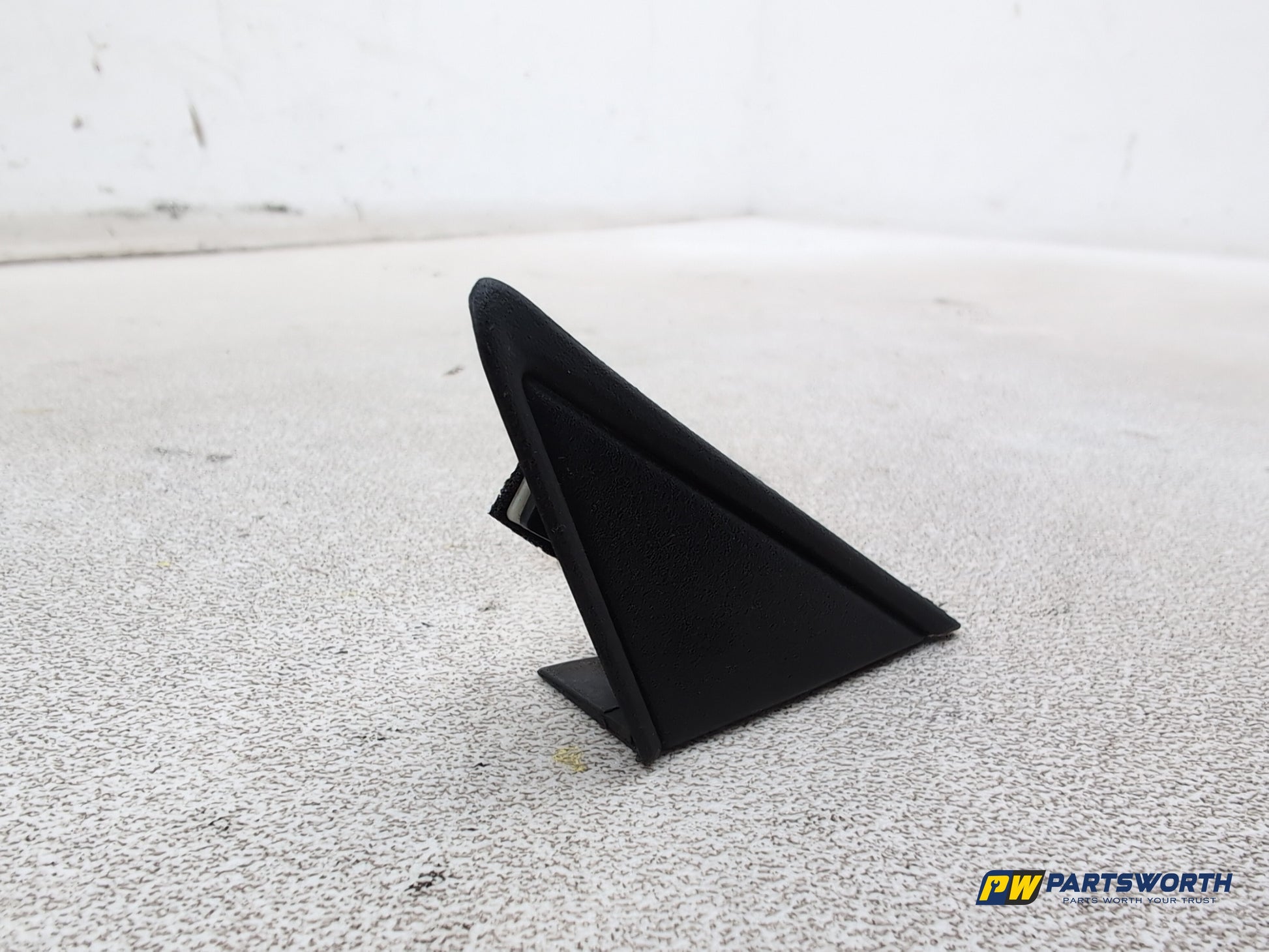 Kia Sportage 3 Sat Nav Crdi Wing Triangle Trim Cover Left Passenger Side - photo 3