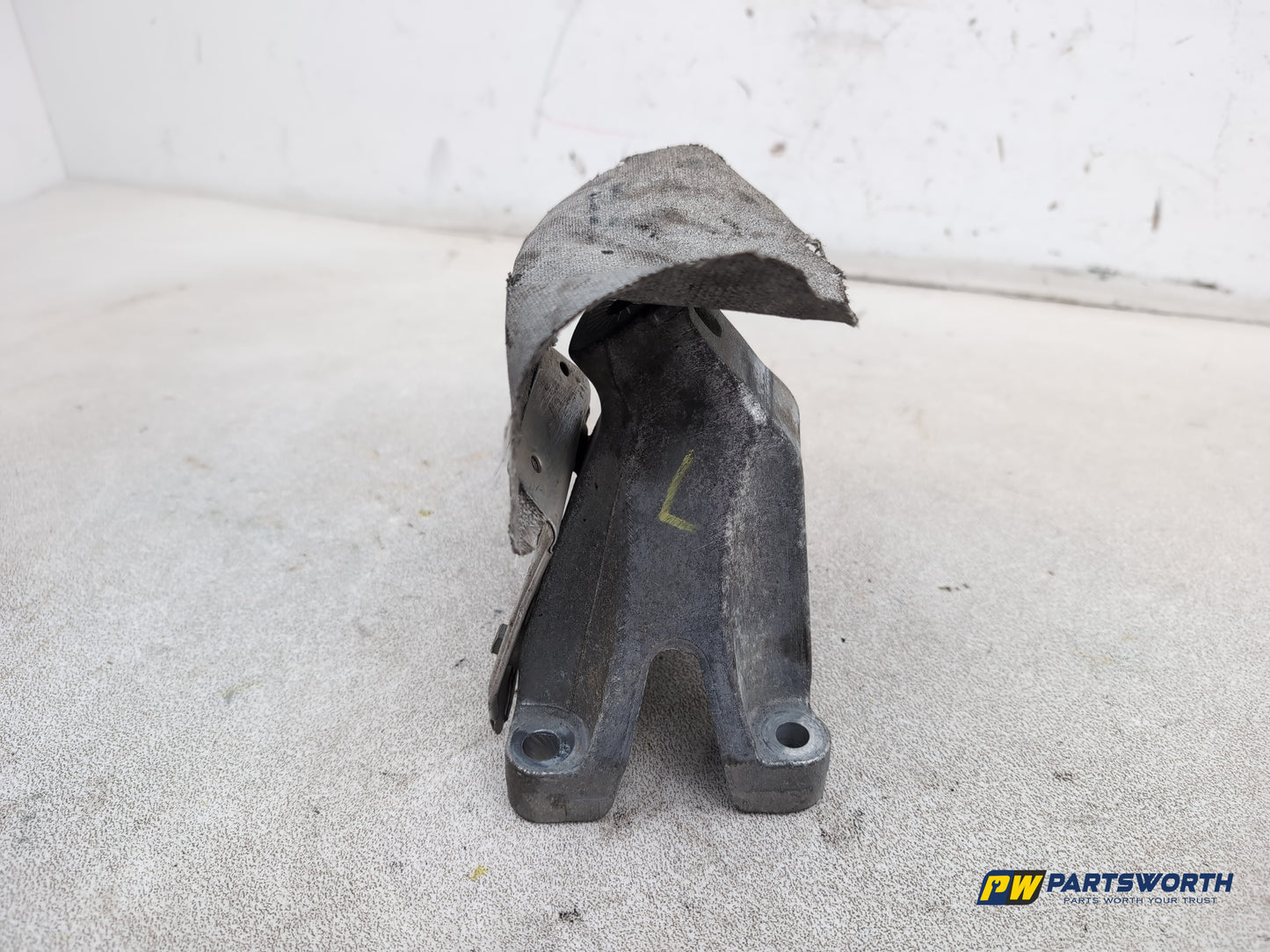 Audi A6 Se Tdi Quattro Engine Mount Bracket Carrier Left 8k0199307 2011-2014 - photo 3