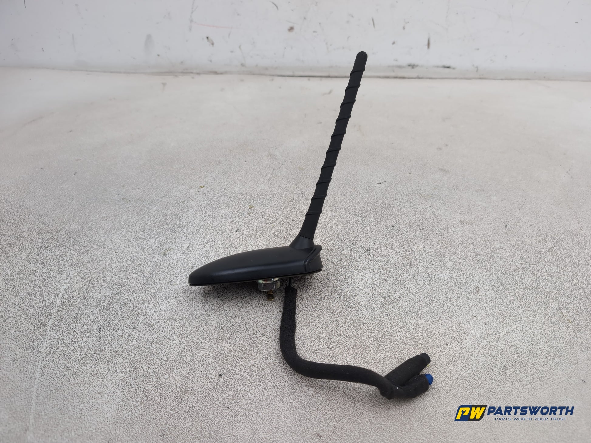 Kia Sportage 3 Sat Nav Crdi Antenna Aerial 962103u300 2010-2015 - photo 3