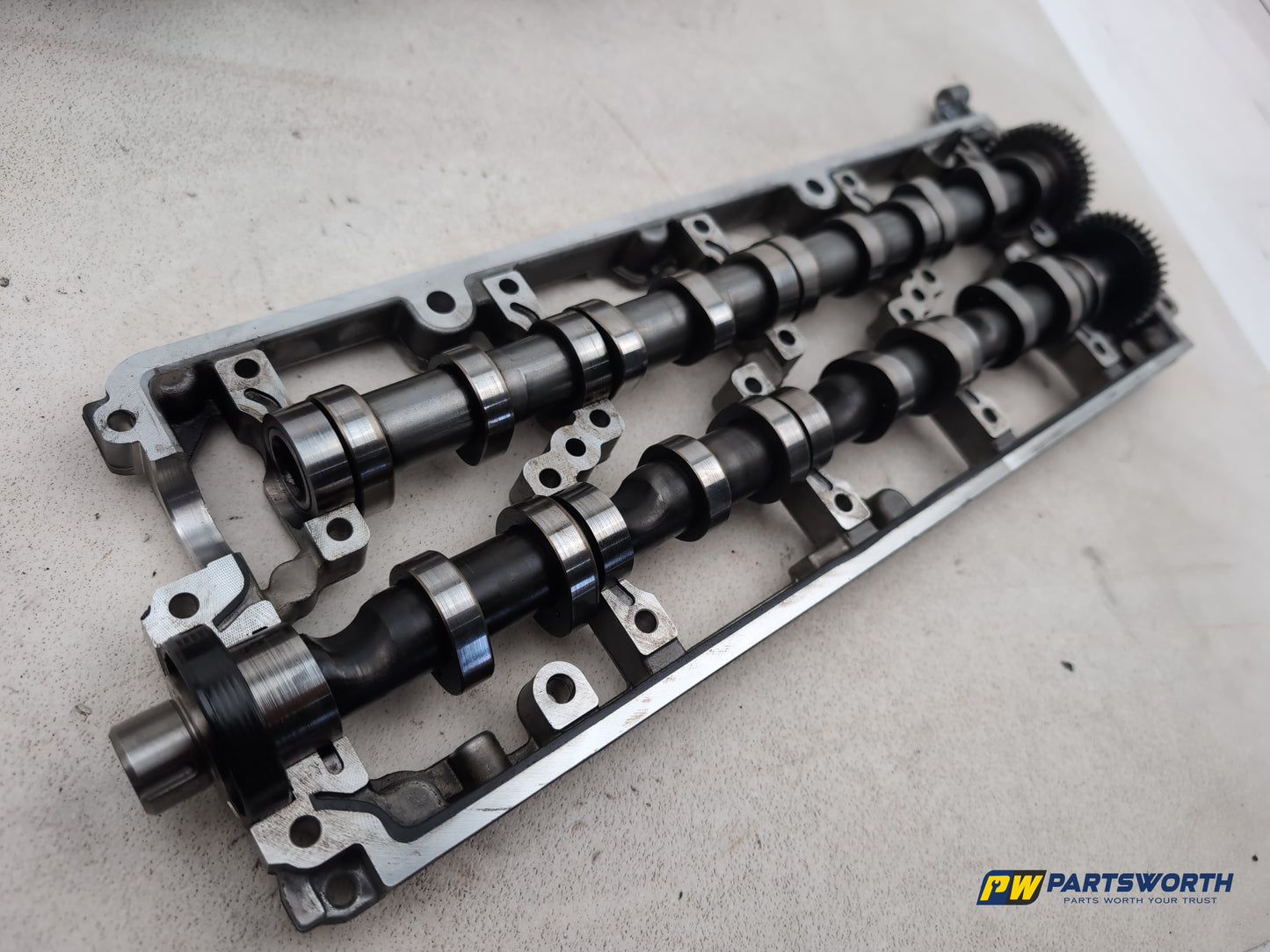 Camshaft Cover  9