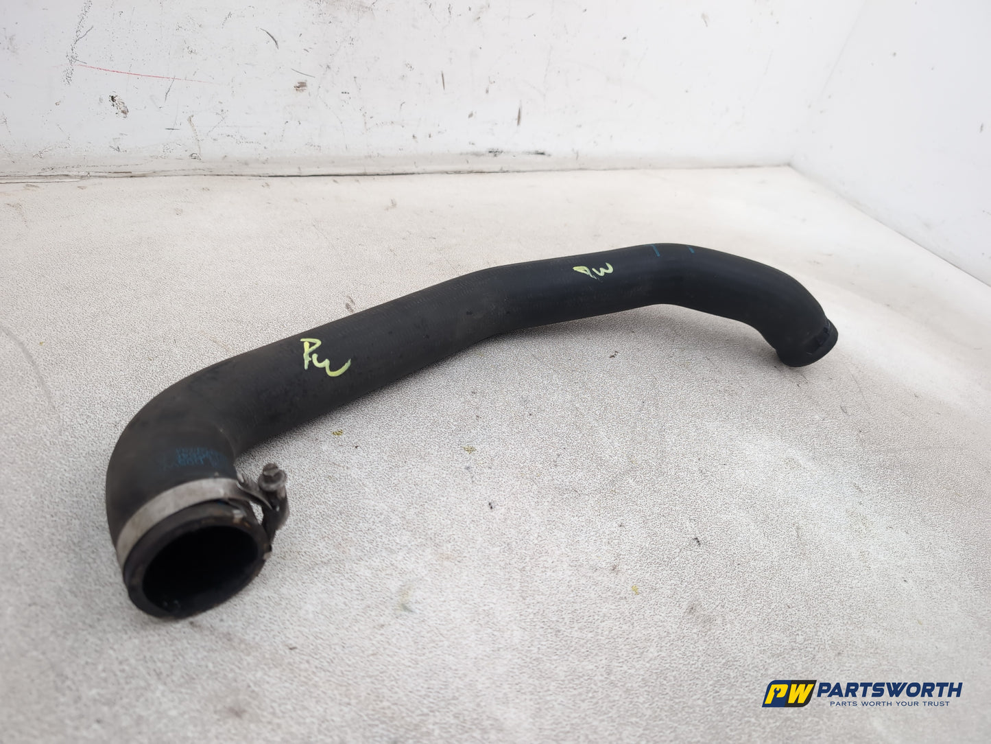 Ford Focus Zetec Turbo Intercooler Hose Pipe Cv616c646ak 2011-2018 - photo 9