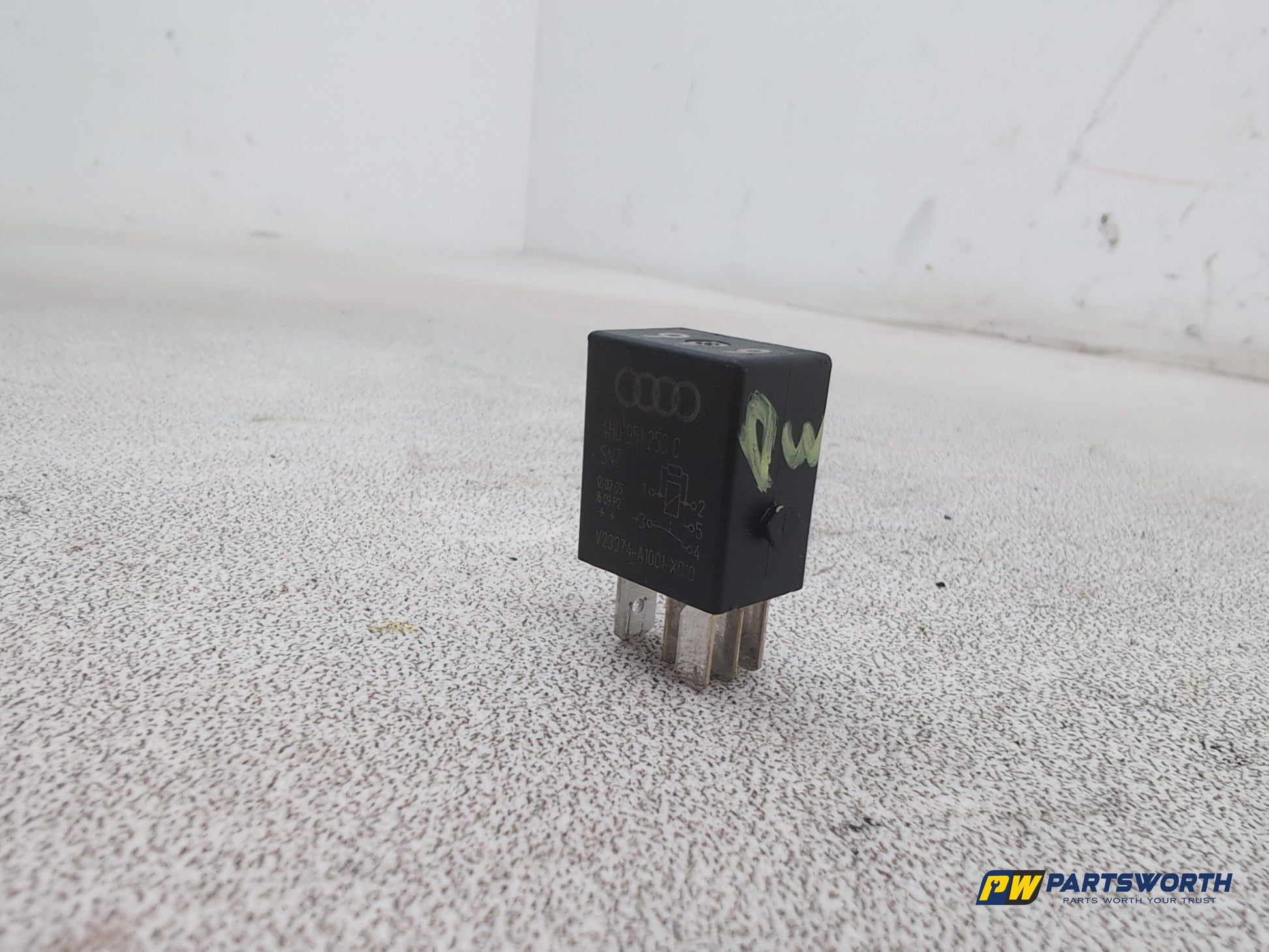 Audi A6 Se Tdi Quattro Auto 646 5 Pin Multi-Use Relay Module 4h0951253c - photo 9