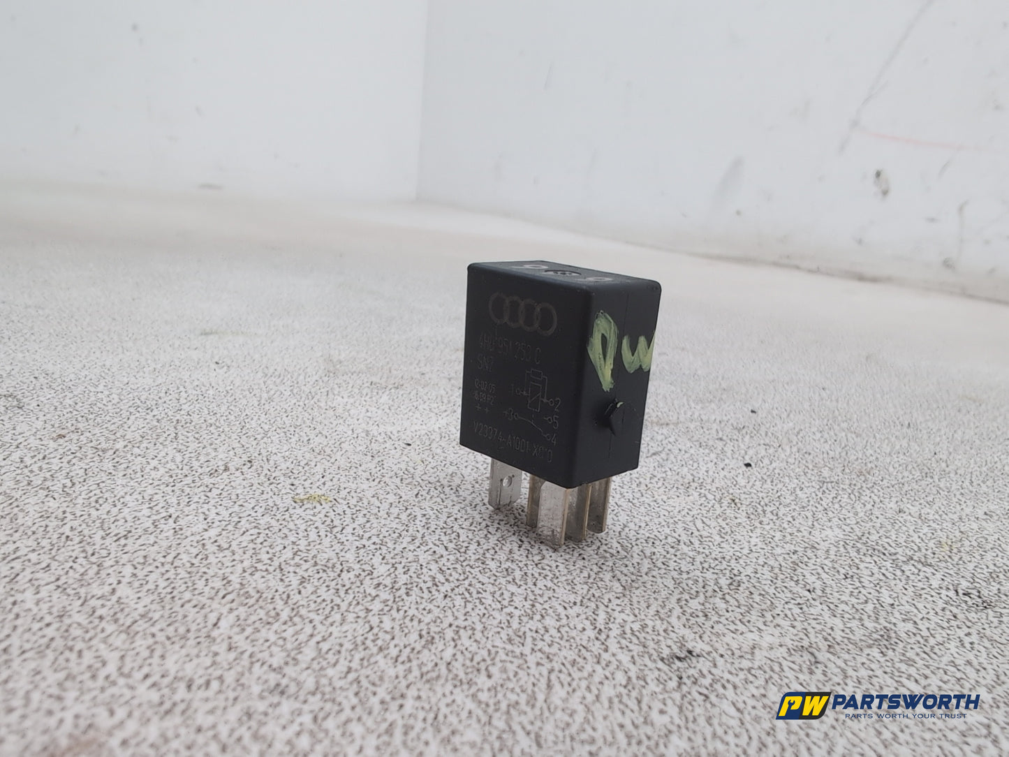 Audi A6 Se Tdi Quattro Auto 646 5 Pin Multi-Use Relay Module 4h0951253c - photo 3