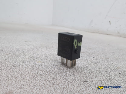 Audi A6 Se Tdi Quattro Auto 646 5 Pin Multi-Use Relay Module 4h0951253c - photo 3