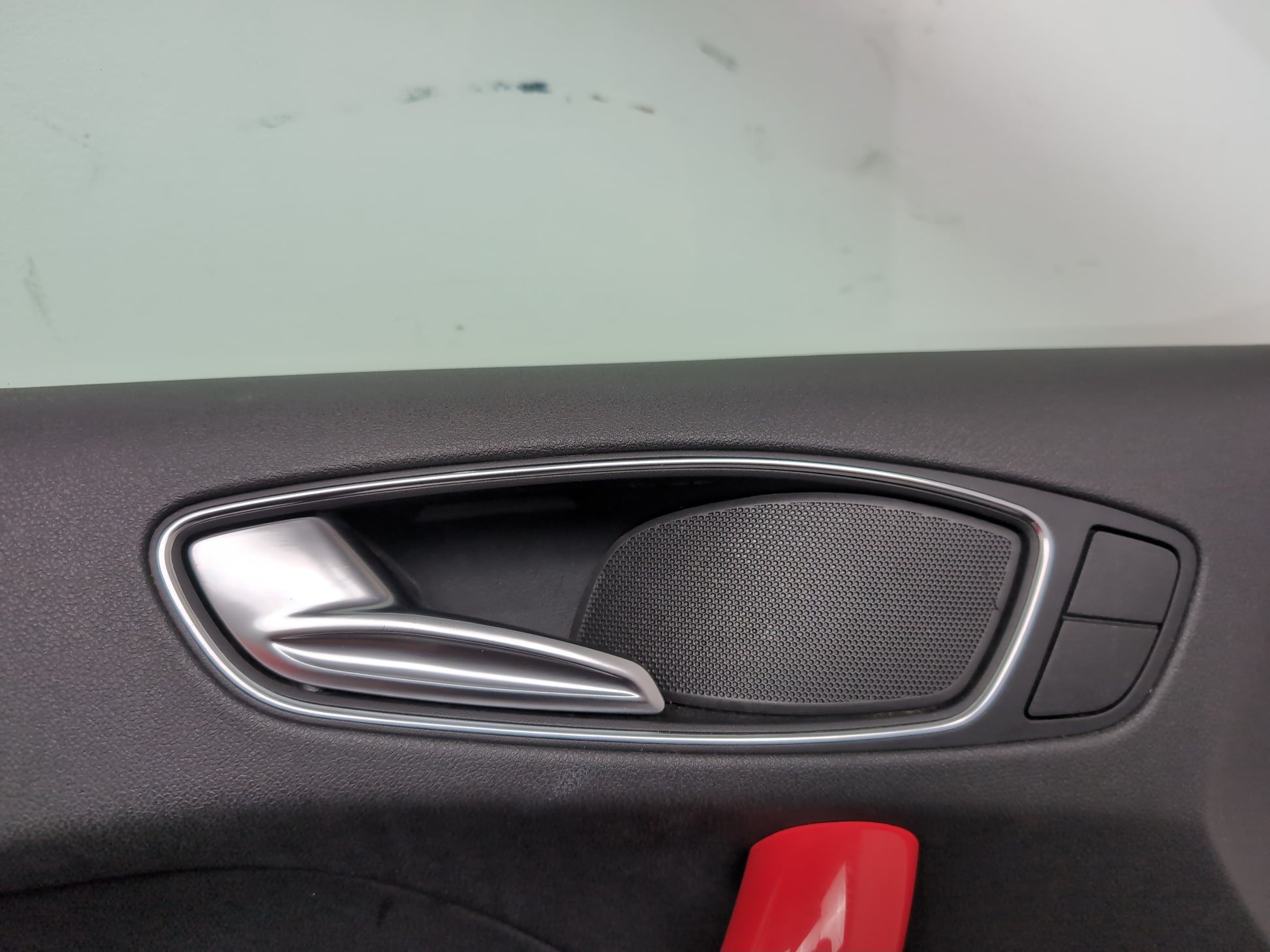 Door Front LH 11