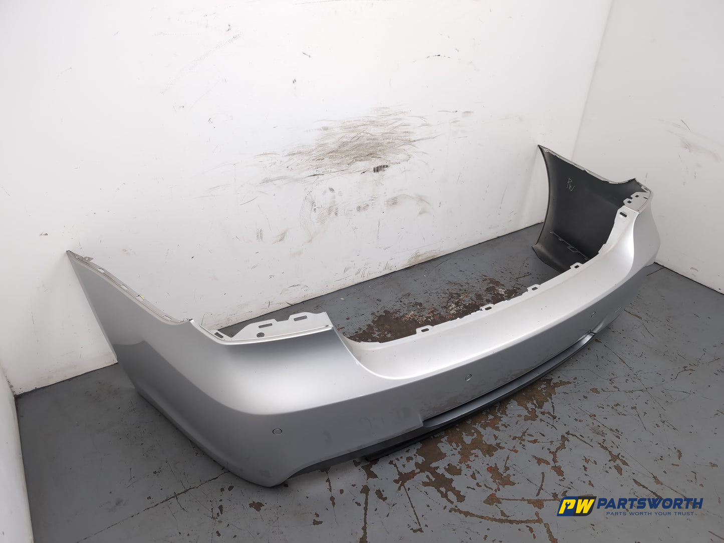 Bmw 320d M Sport Auto 181 Rear Bumper Silver 354 - photo 3