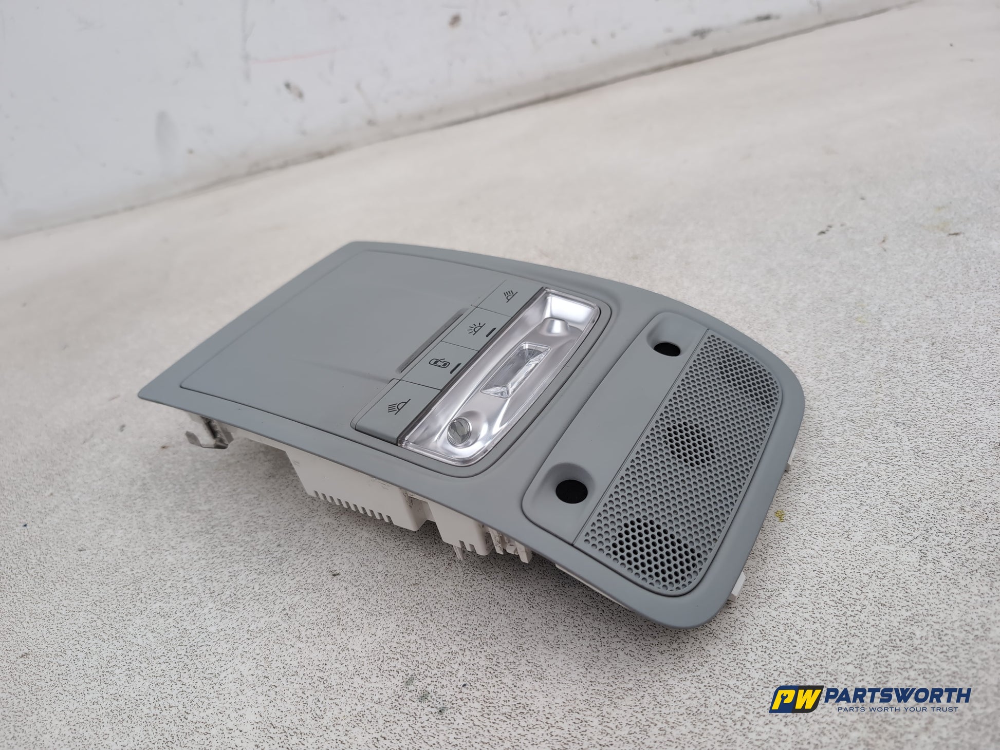 Audi A1 Contrast Edition Tdi Interior Reading Light Front 8x0947135aj 2010-2012 - photo 9