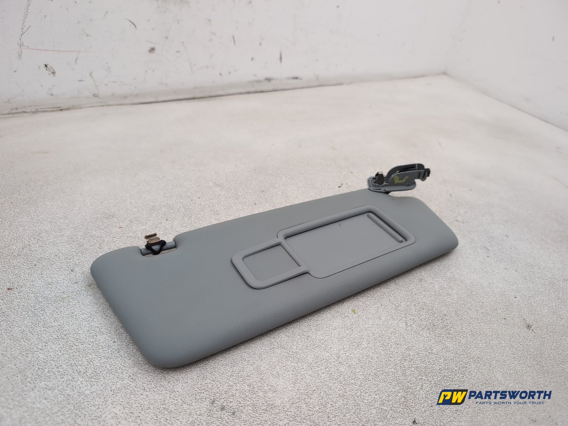 Audi A1 Contrast Edition Tdi Sun Visor Rh Driver Side 2010-2012 - photo 3
