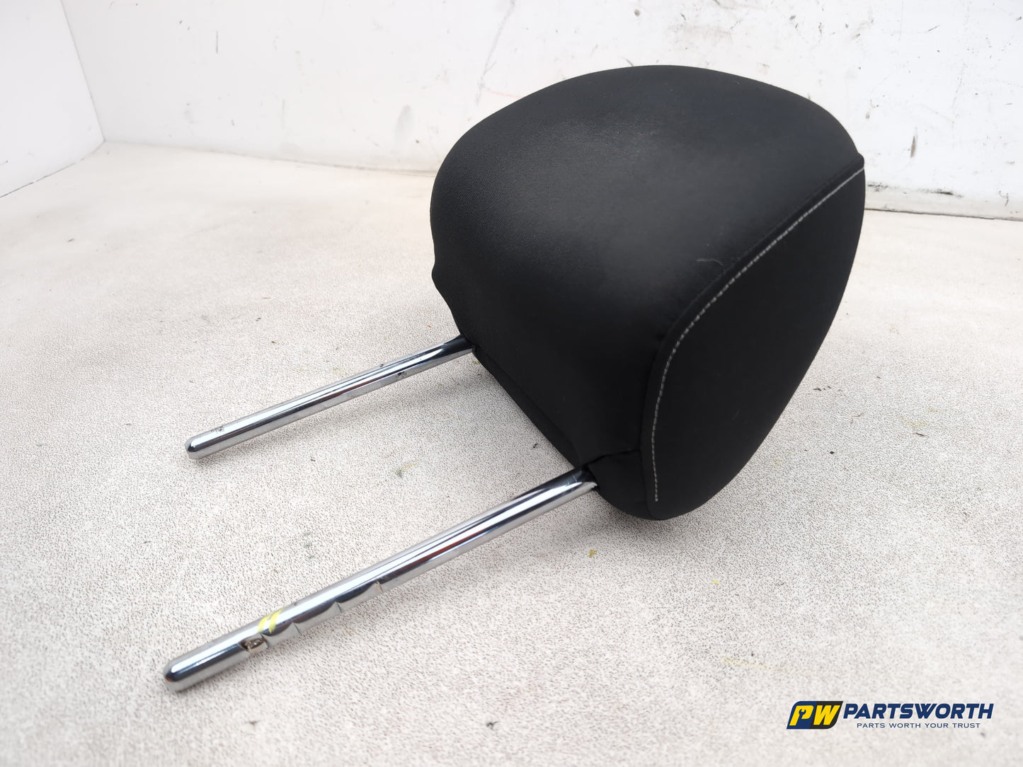 Audi A1 Contrast Edition Tdi Front Left Passenger Side Headrest 2010-2012 - photo 3