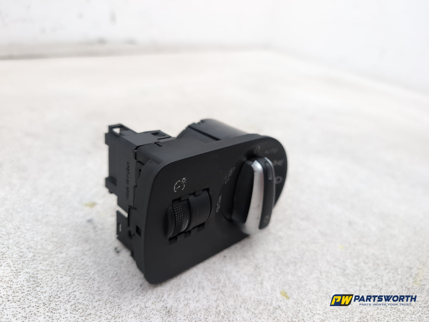 Audi A1 Contrast Edition Tdi Headlamp Switch 8x2941531ad 2010-2012 - photo 3