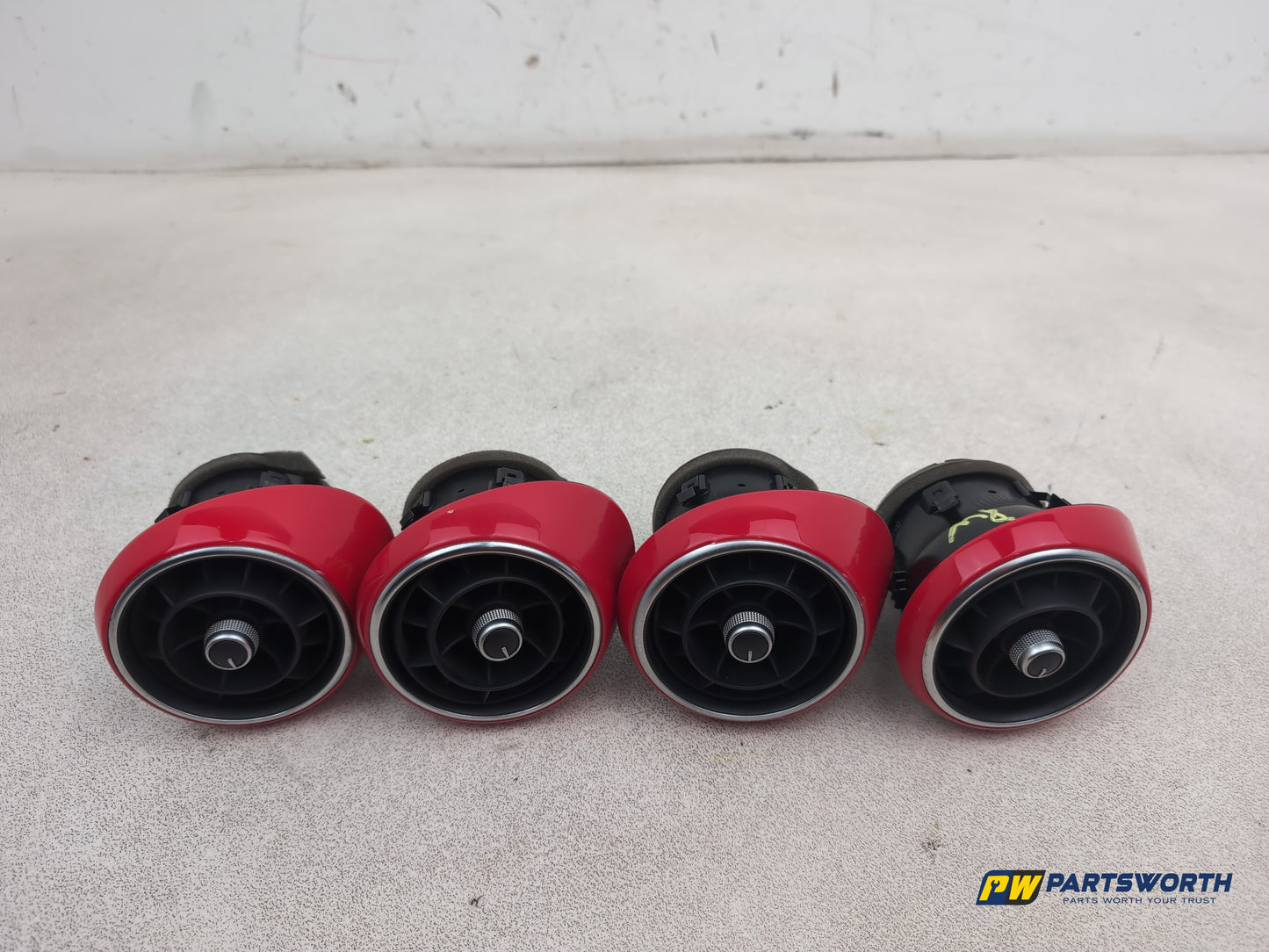 Audi A1 Contrast Edition Tdi Dashboard Air Vent Set Of 4 8x2820902 2010-2012 - photo 3
