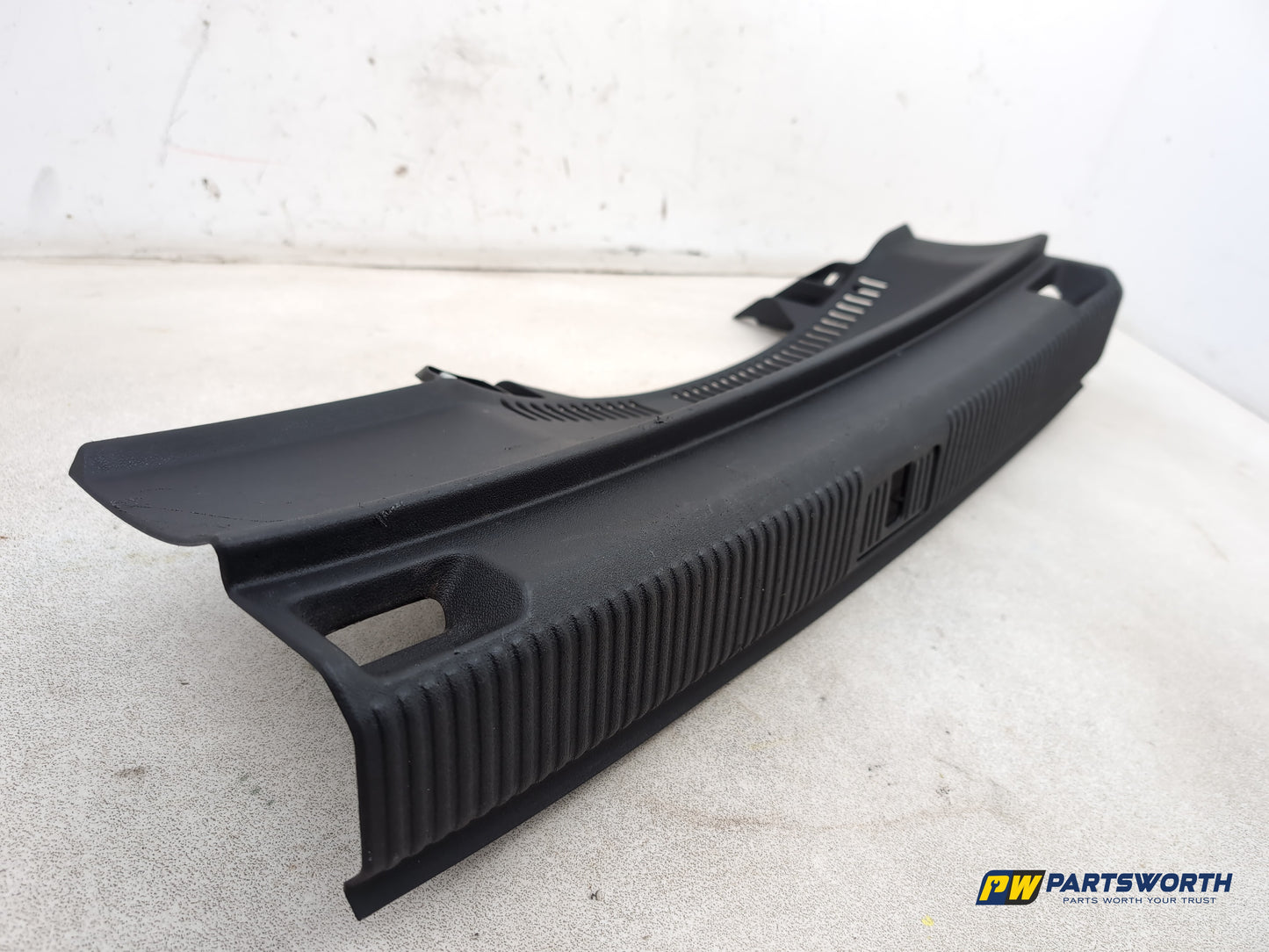 Audi A1 Contrast Edition Tdi Boot Lock Trim Cover Panel 8x0863459 2010-2014 - photo 3