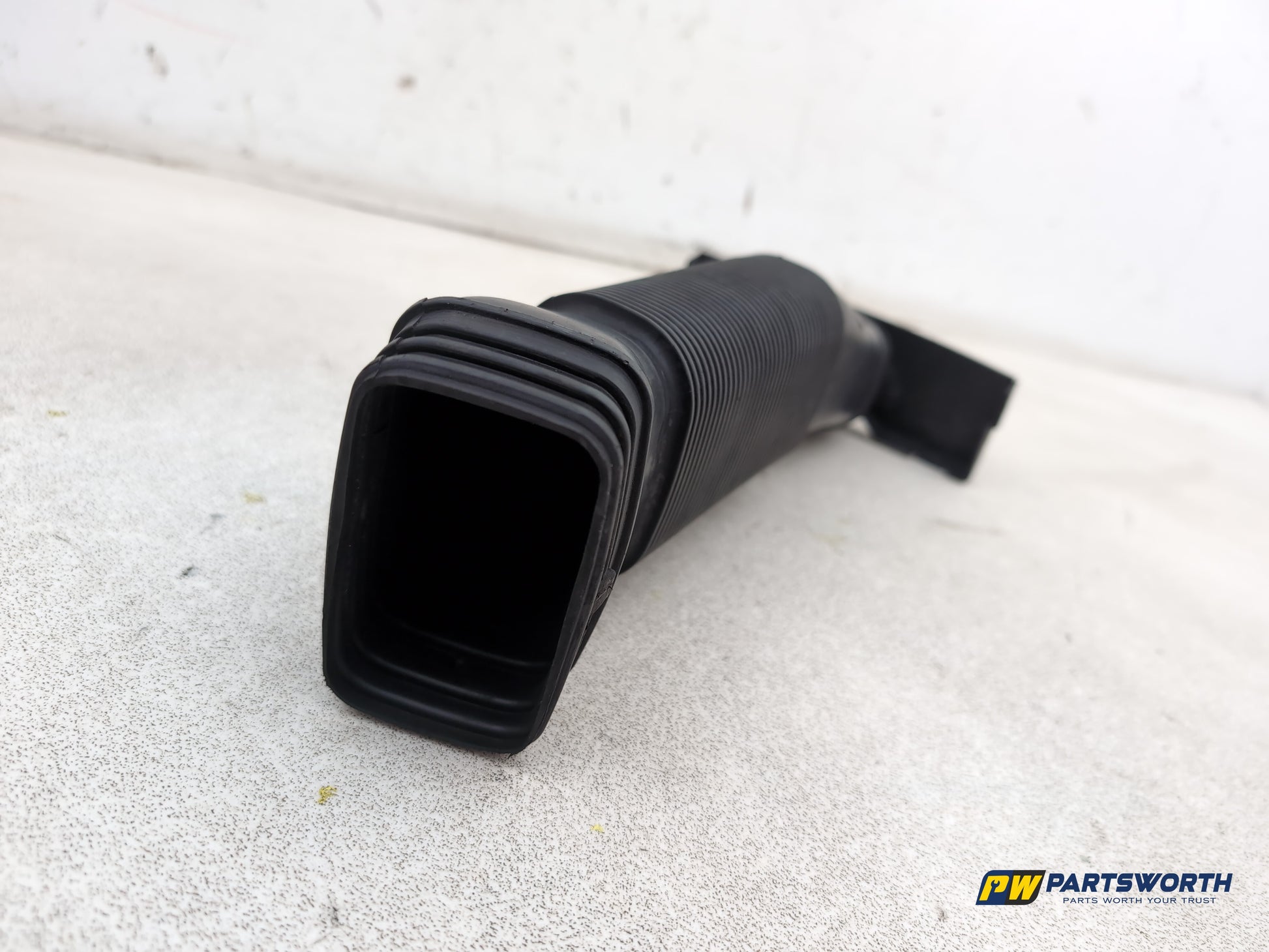 Audi A1 Contrast Edition Tdi Air Intake Pipe 6r0129618 2008-2012 - photo 3