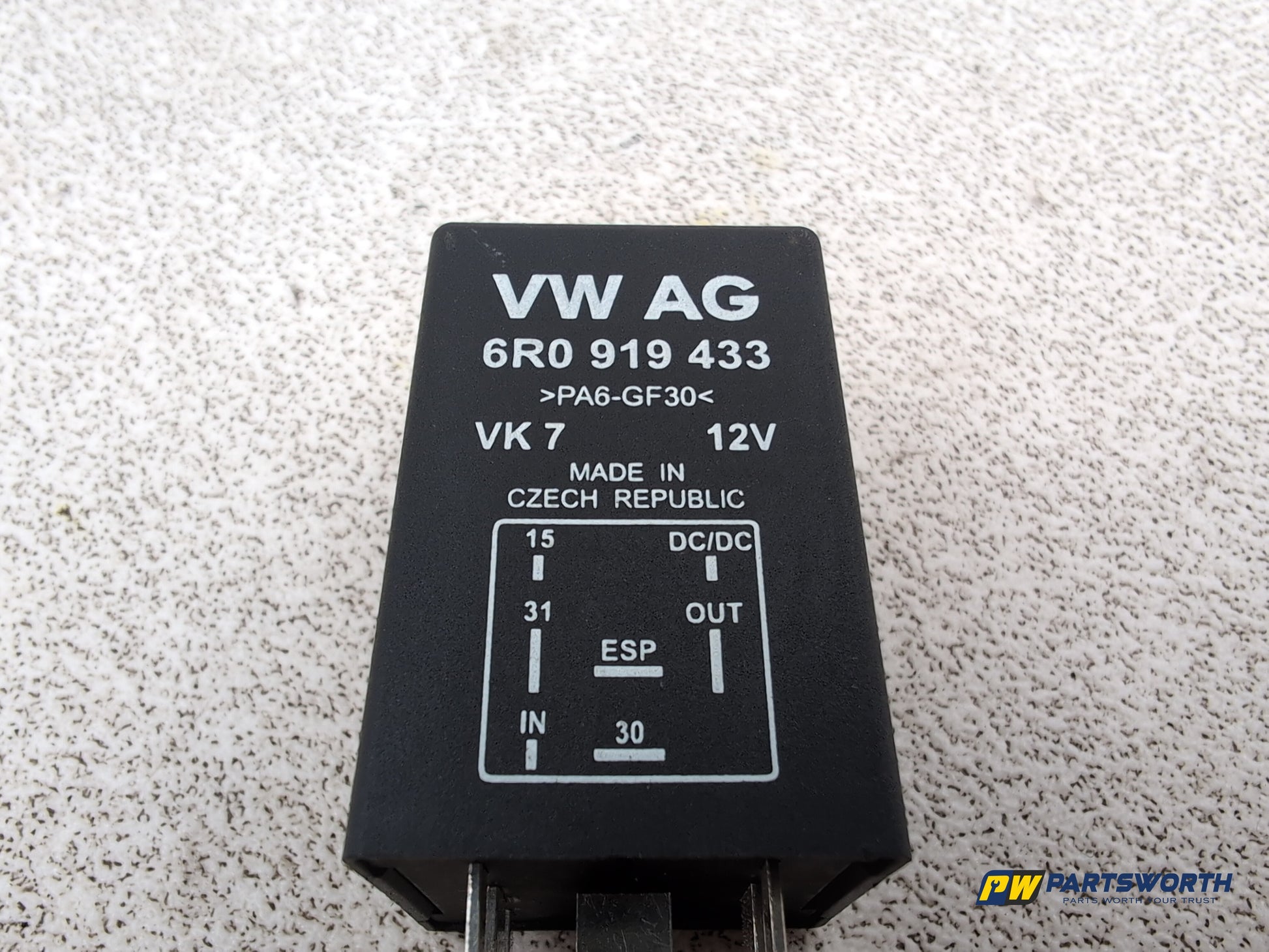 Audi A1 Contrast Edition Tdi Gow Plug Relay Module 505 6r0919433 - photo 3