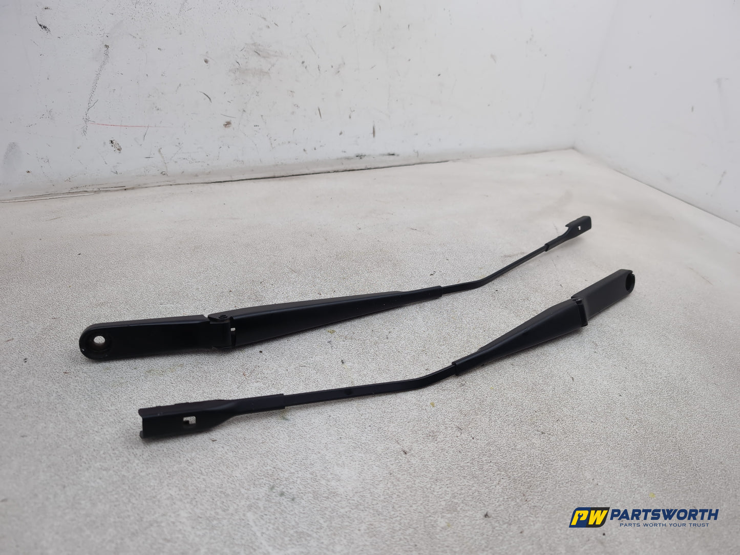 Audi A1 Contrast Edition Tdi Wiper Front Arm Set 8x2955407 2008-2012 - photo 9