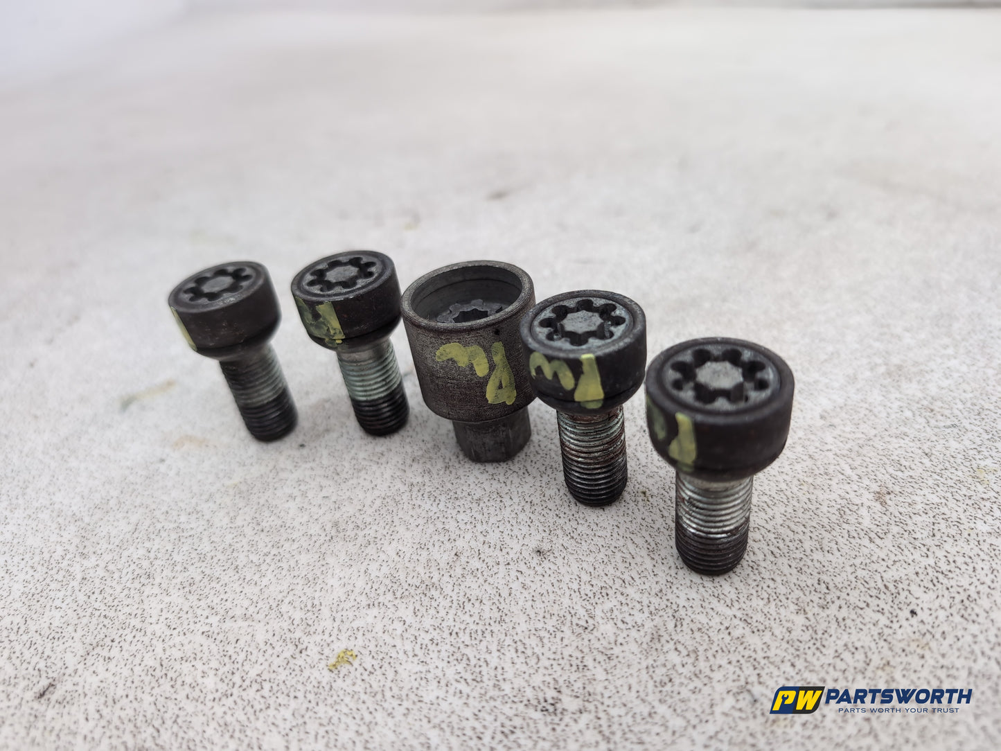 Audi A1 Contrast Edition Tdi Audi A1 Locking Wheel Nut Set - photo 9