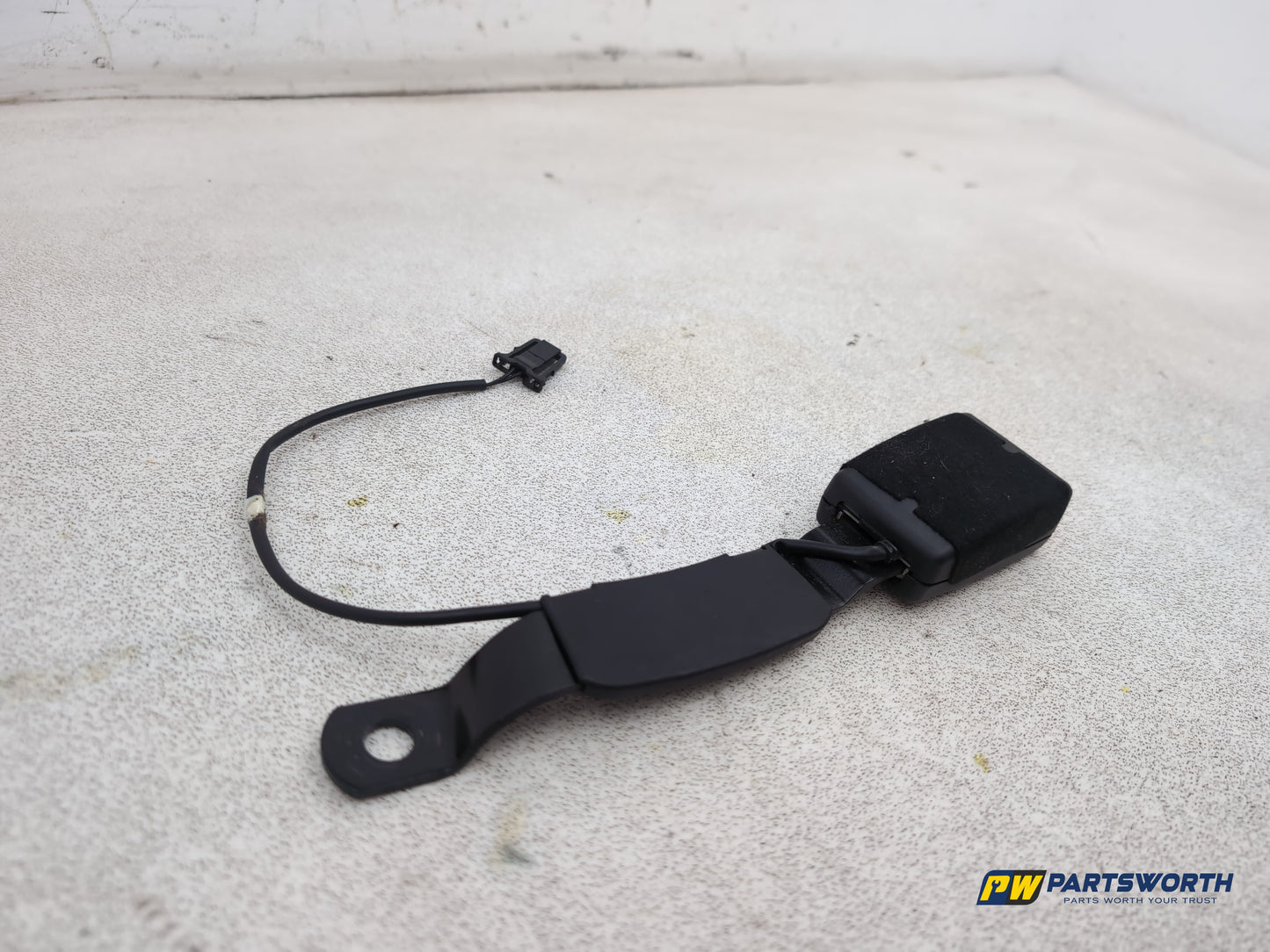 Audi A1 Contrast Edition Tdi Seat Belt Bucle Front Rh Driver Side 8x0857756b - photo 3