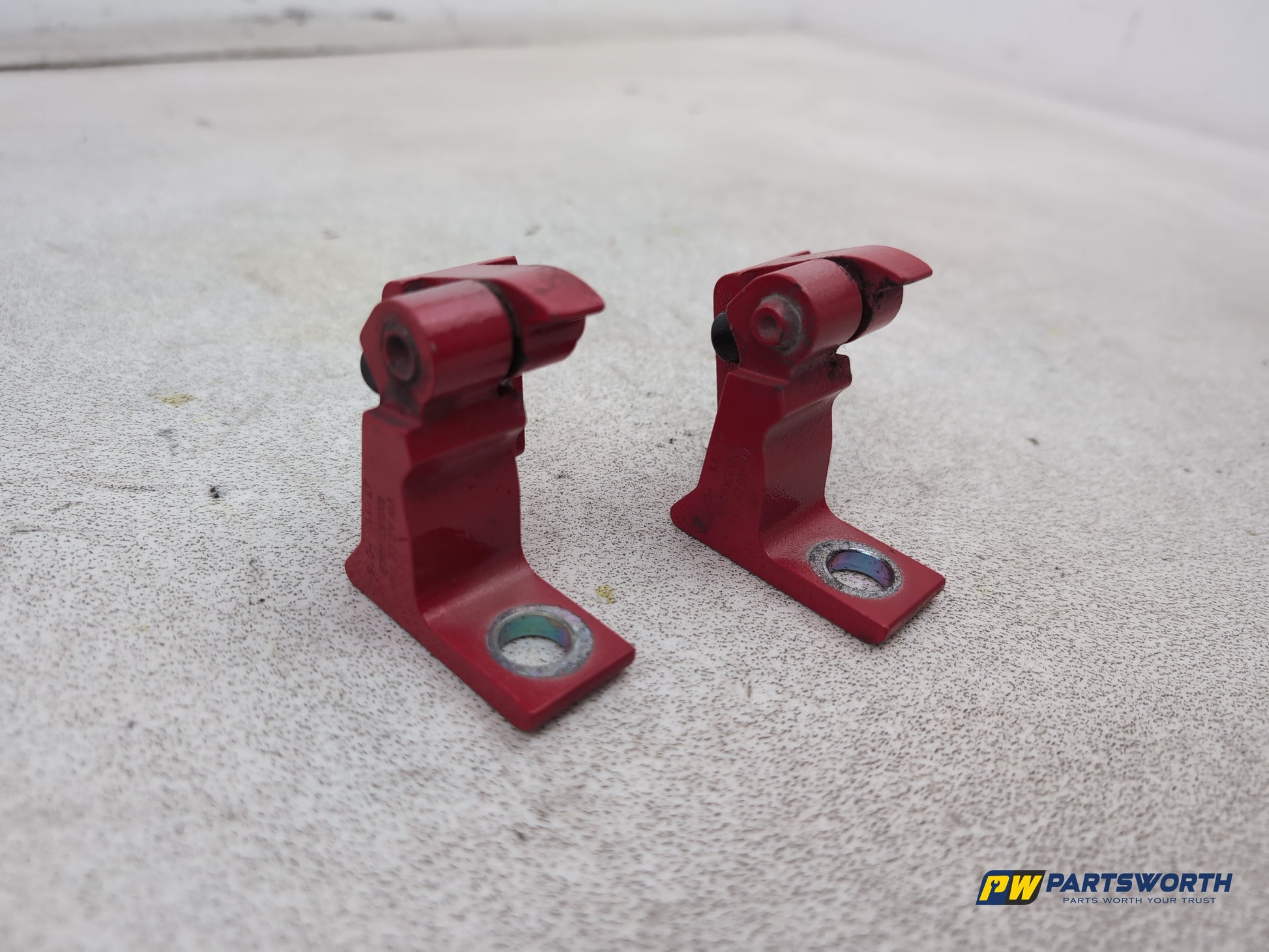 Audi A1 Contrast Edition Tdi Rh Driver Side Front Door Hinge Pair 8x0831404b - photo 3