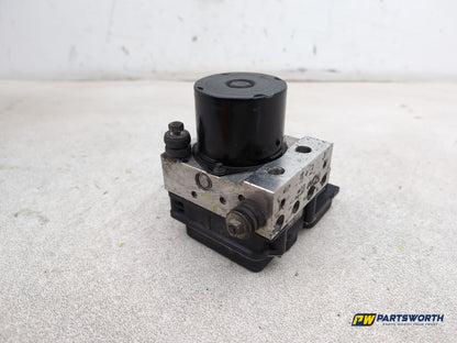Audi A1 Contrast Edition Tdi Abs Pump 6r0907379bb 2010-2011 - photo 3