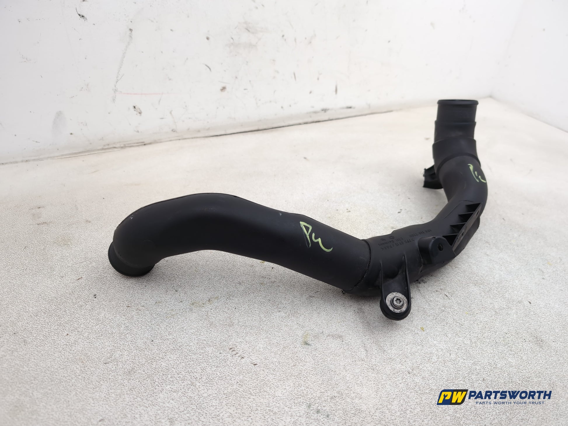 Audi A1 Contrast Edition Tdi Intercooler Hose Pipe 6r0145770h 2008-2012 - photo 9