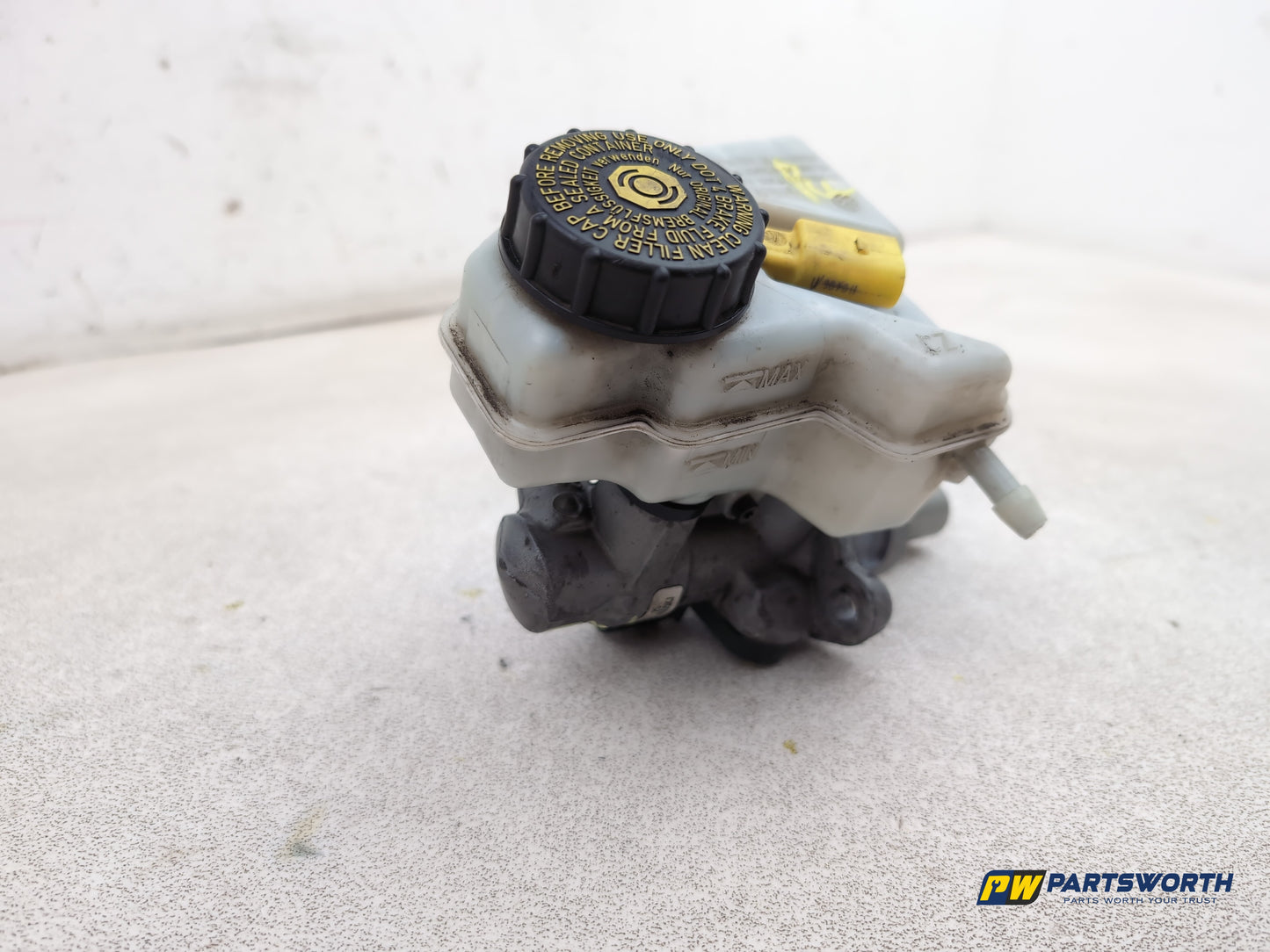 Audi A1 Contrast Tdi Brake Master Cylinder Assembly 03350890632 2008-2012 - photo 3