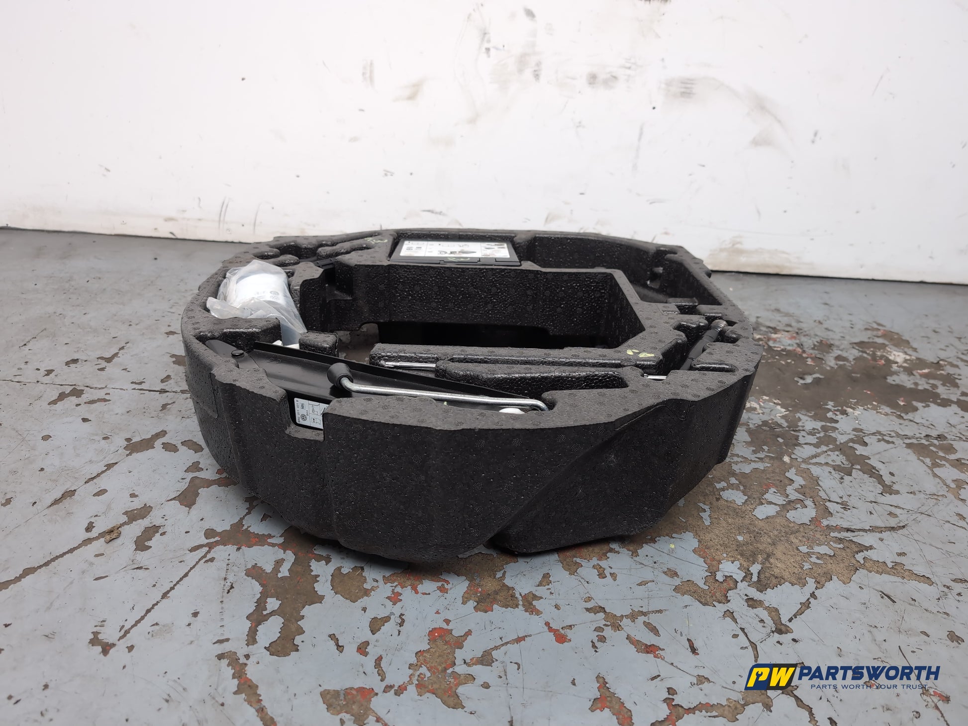 Audi A1 Contrast Edition Tdi Spare Wheel Foam Carrier 2008-2012 - photo 3