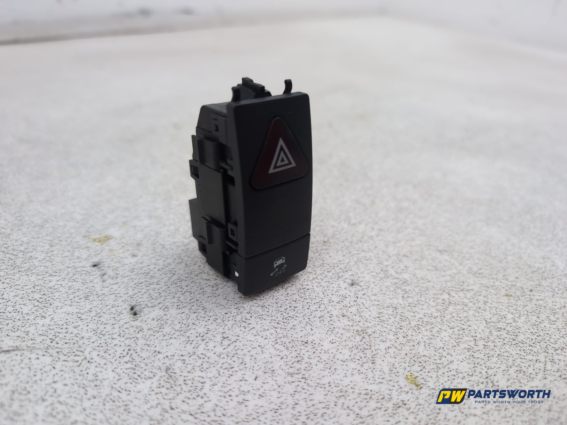Mercedes-Benz E220 E-Class W212 Hazzard Light Switch A2128207210 2009-2016 - photo 9