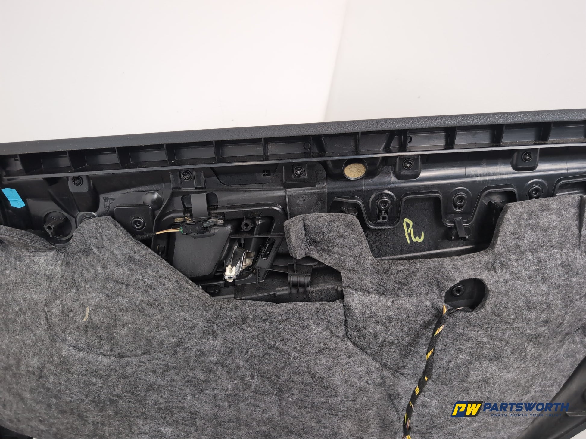 Mercedes-Benz E220 E-Class W212 Saloon Rear Left Passenger Side Door Card - photo 9
