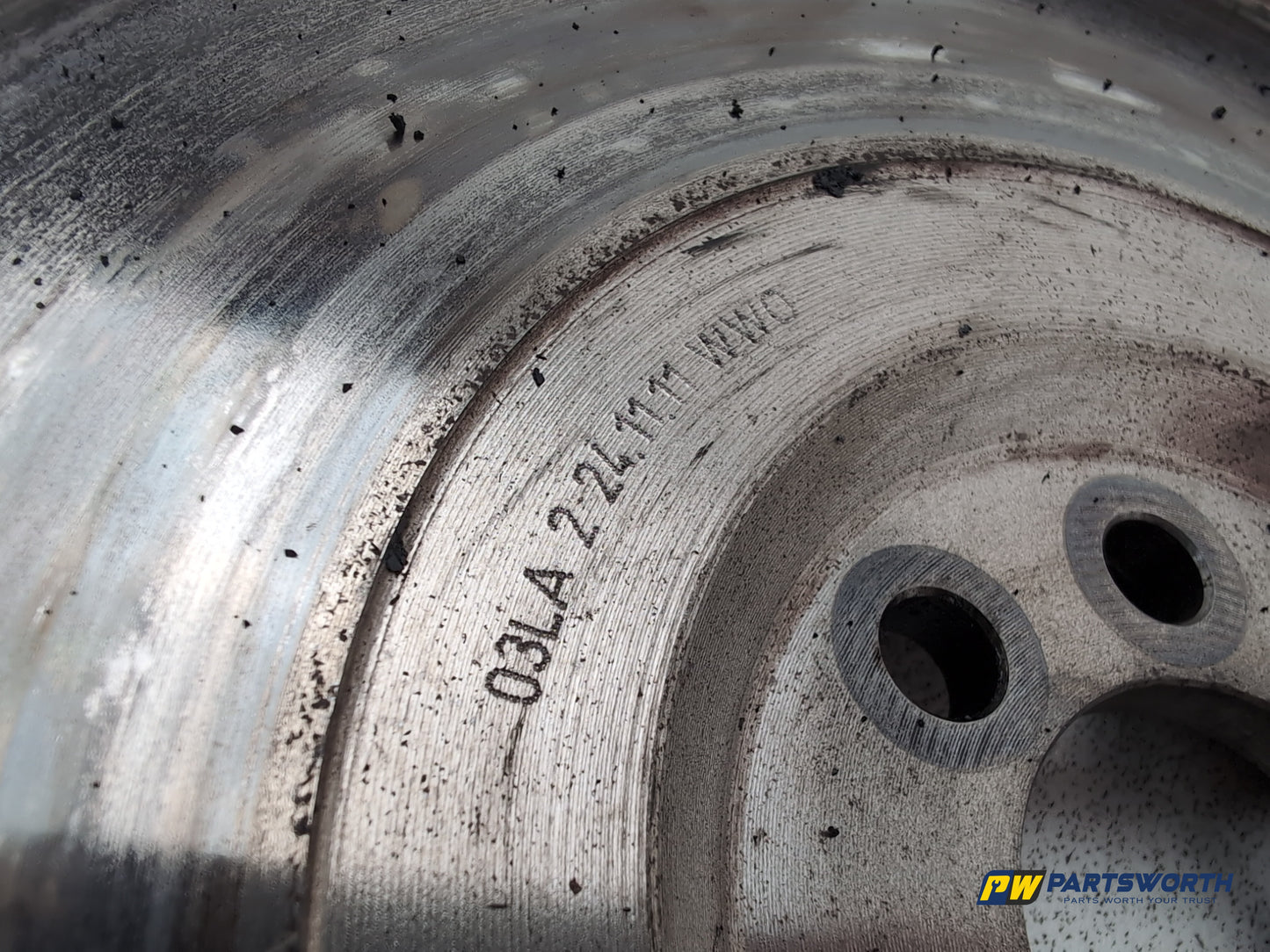 Audi A1 Contrast Edition Tdi 1.6l Diesel Manual Dual Mass Flywheel 037105273c - photo 3