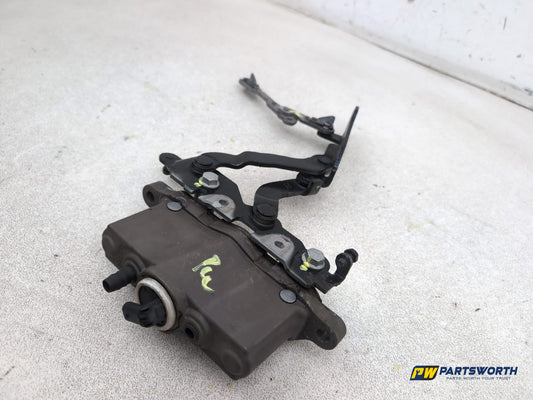 Bonnet Hinge RH 1