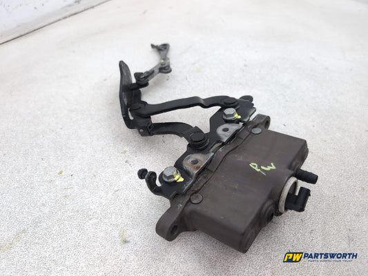Bonnet Hinge LH 3