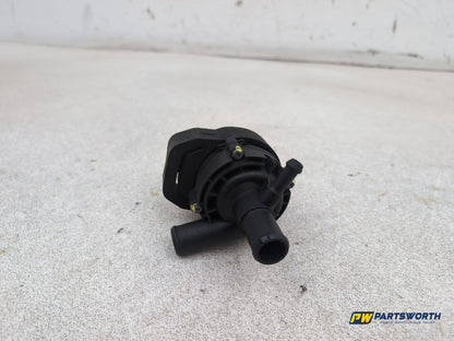 Mercedes-Benz E-Class E220 Blueef-Cy Water Coolant Pump A2118350028 2009-2016 - photo 3