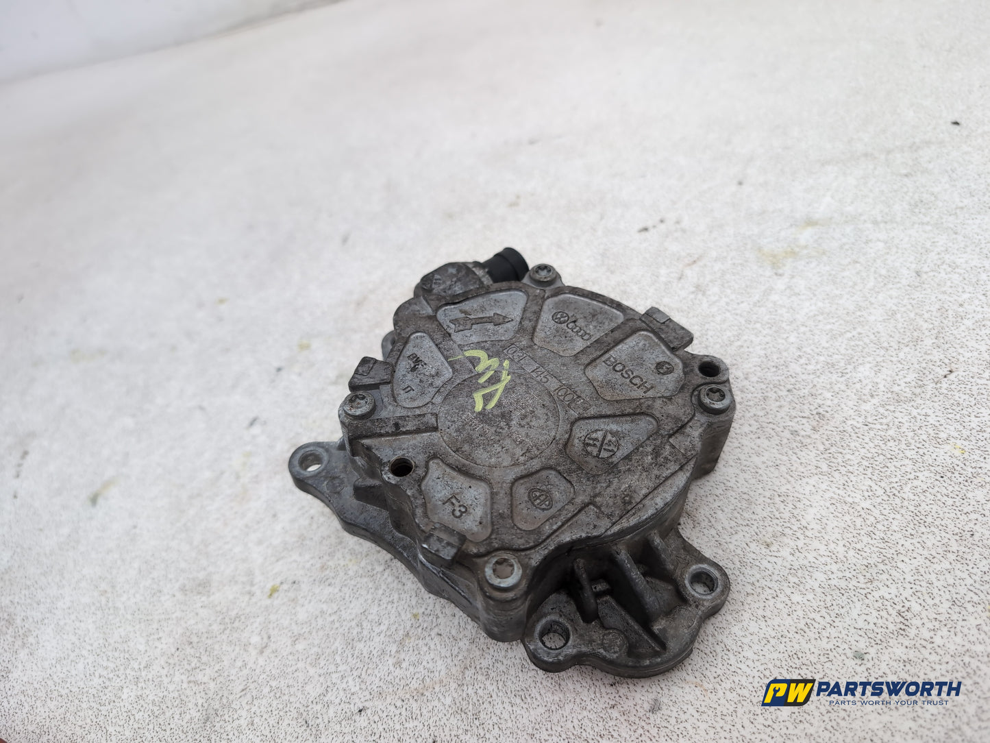 Audi A1 Contrast Edition Tdi 1.6l Diesel Vacuum Pump 03l1451q0 2008-2012 - photo 3
