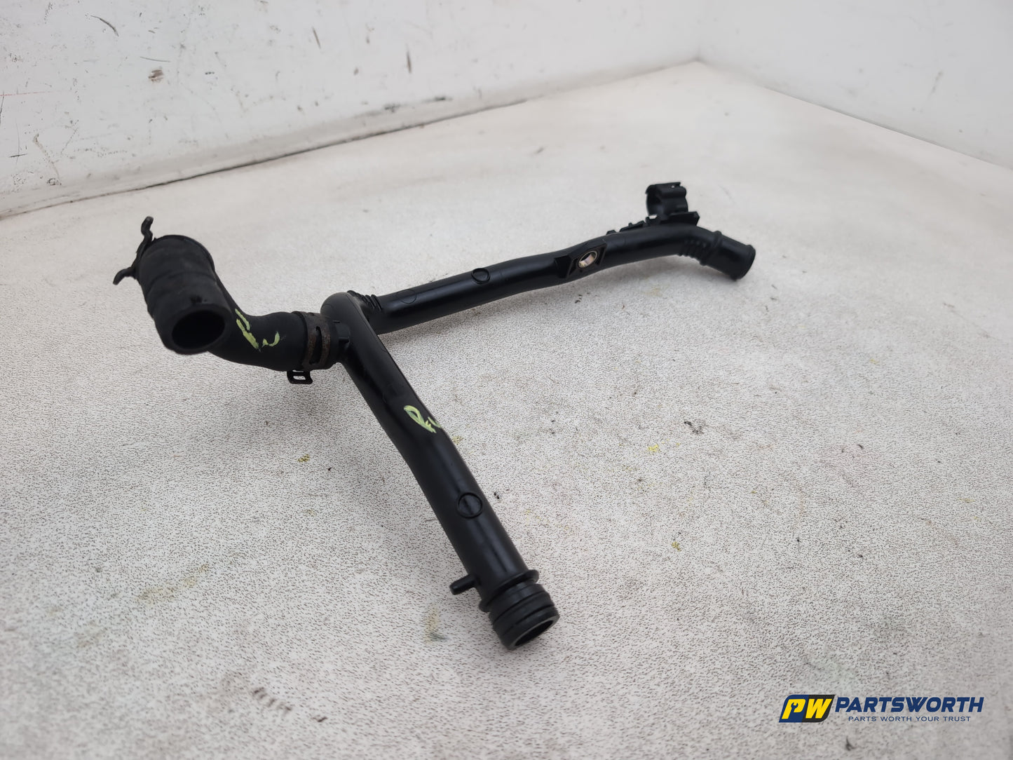Audi A1 Contrast Edition Tdi 1.6l Diesel Coolant Hose Pipe 03l121065 2008-2012 - photo 3