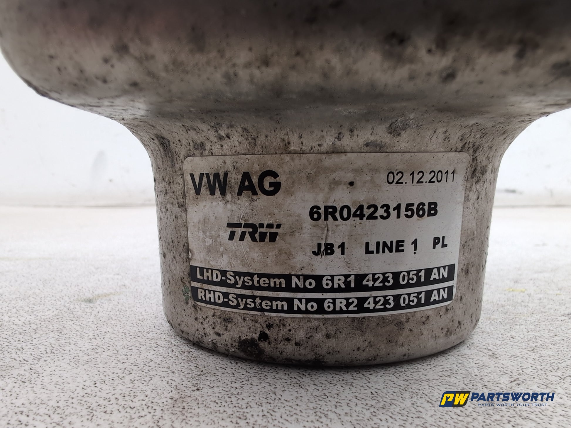 Audi A1 Contrast Edition Tdi Power Steering Rack Pump 6r0423156b 2008-2012 - photo 3