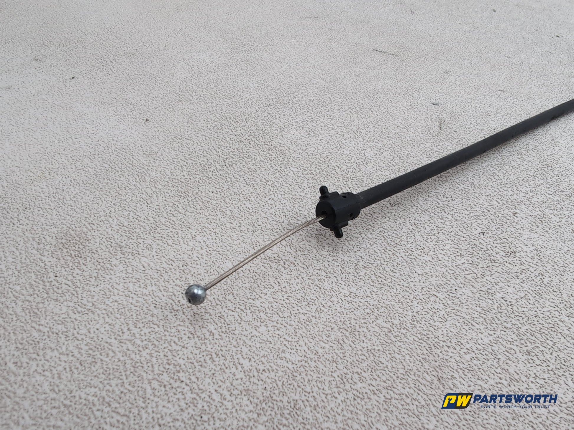 Mercedes-Benz E220 E-Class Sallon Bonnet Release Cable A2128800459 2009-2016 - photo 3