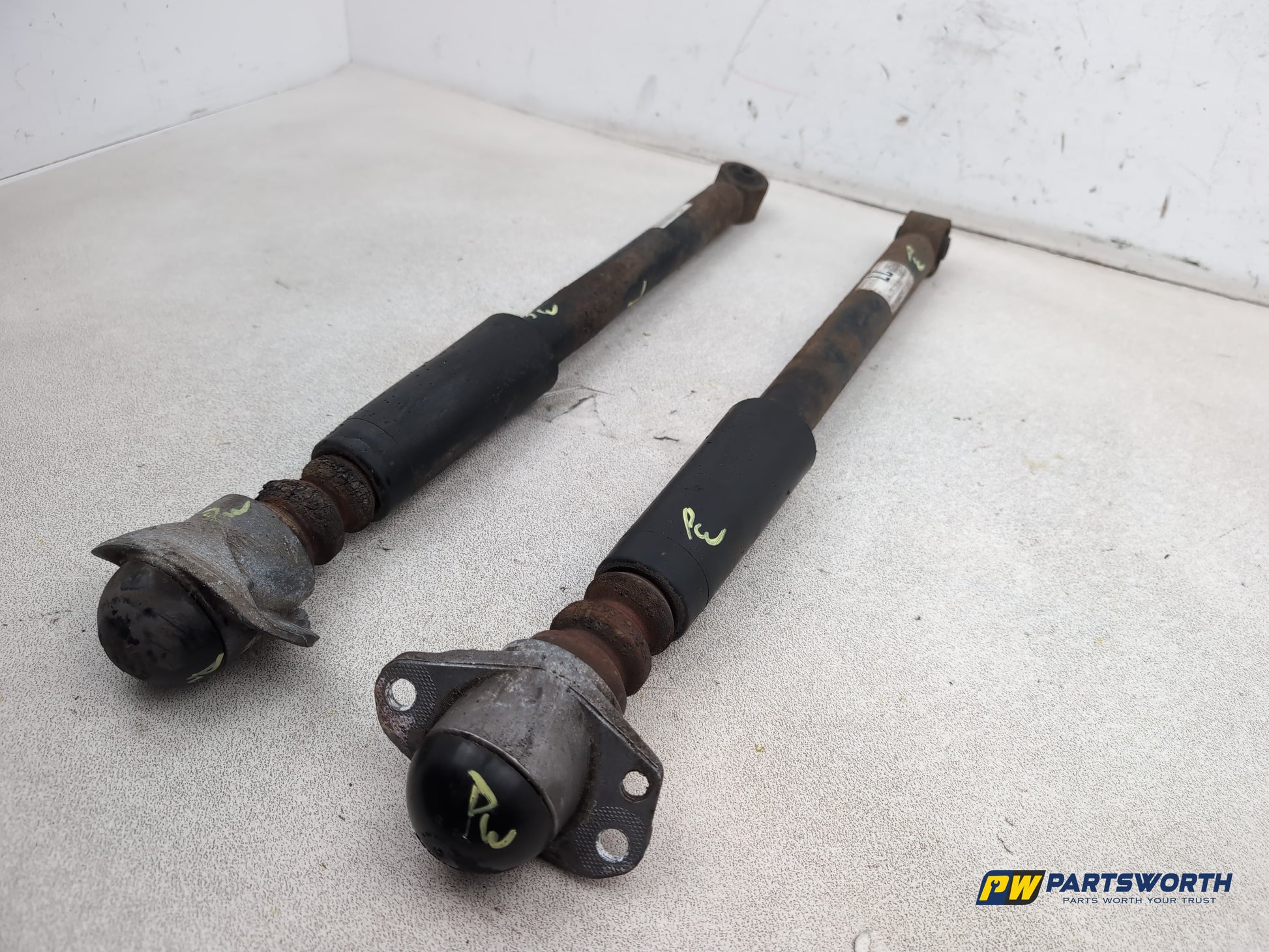 Audi A1 Contrast Edition Tdi Rear Shock Absorber Pack 6r0512011ac 2008-2012 - photo 9