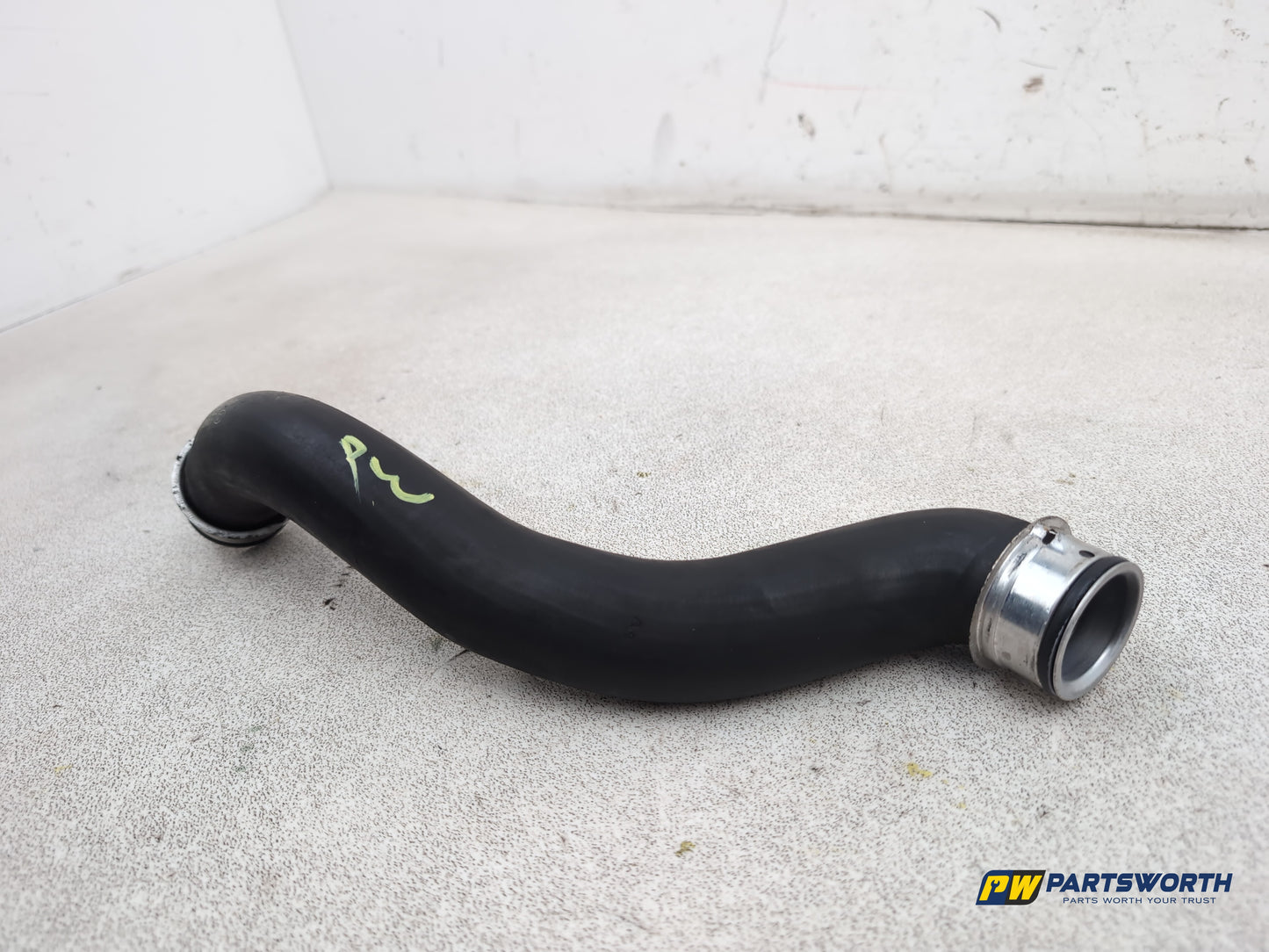 Mercedes-Benz E220 W212 Water Pipe Coolant Hose Engine Cooling A2045011582 - photo 9