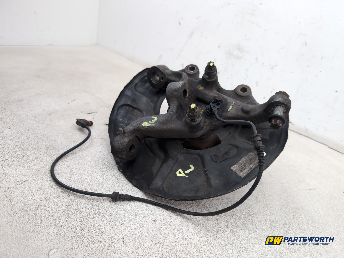 Mercedes-Benz E220 E-Class W212 Wheel Hub Front Lh Passenger Side 2009-2016 - photo 3