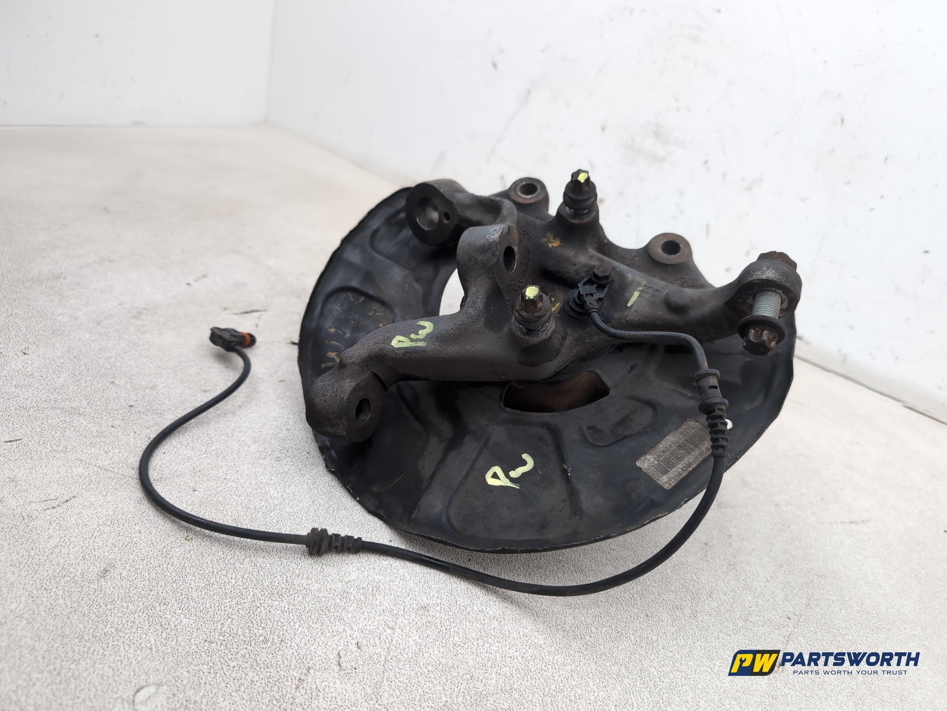 Mercedes-Benz E220 E-Class W212 Wheel Hub Front Lh Passenger Side 2009-2016 - photo 3