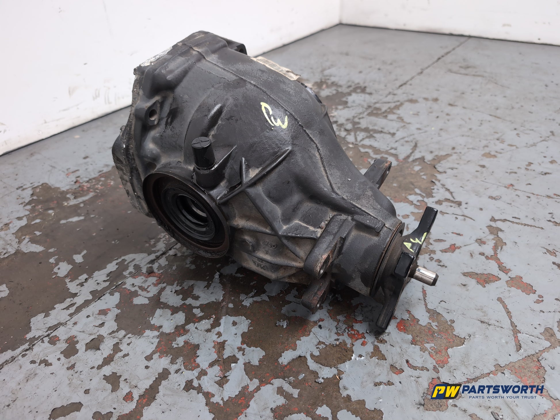 Mercedes C219 Cls 320 Auto 3.0l Diesel Differential Rear A2303510805 2004-2008 - photo 3