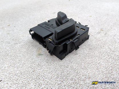 Mercedes-Benz E220 E-Class W212 Front Left Seat Control Switch A2048701858 - photo 3