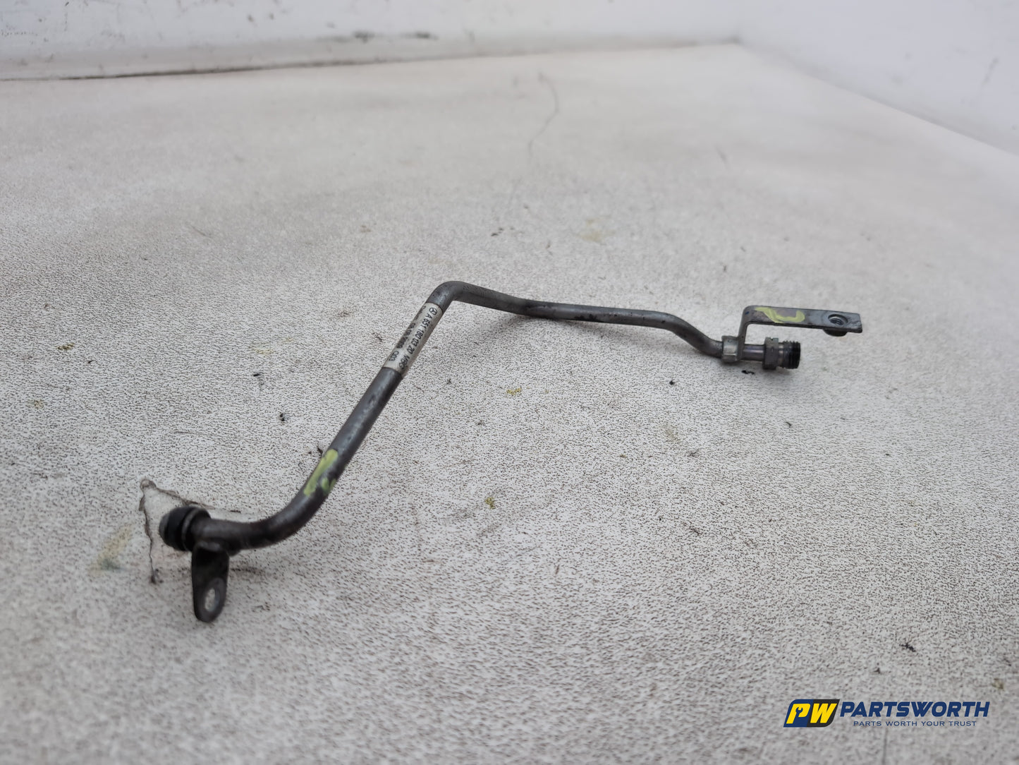 Mercedes-Benz E220 E-Class W212 Turbocharger Oil Pipe Line A6511800320 2009-2016 - photo 3