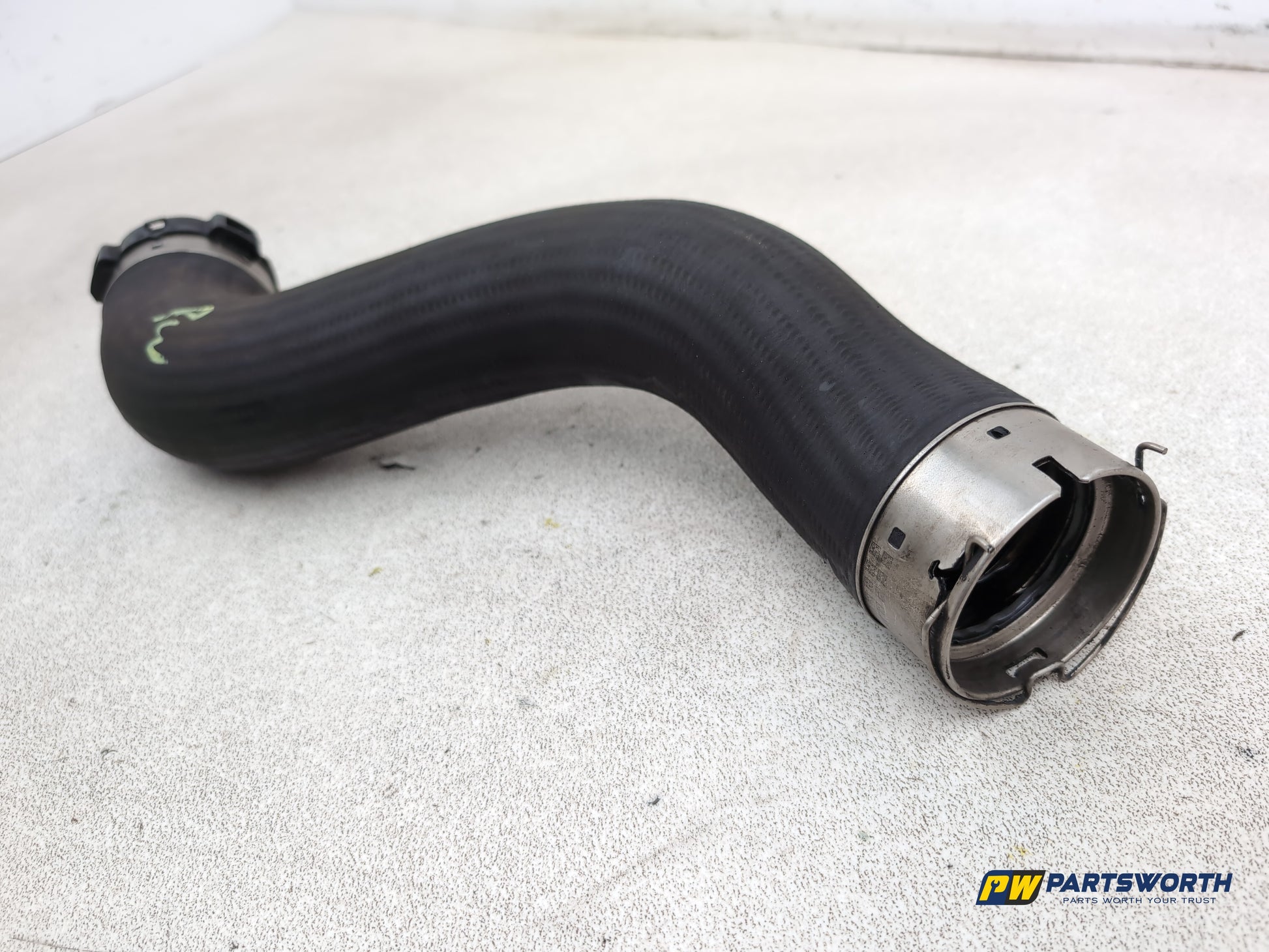 Mercedes-Benz E220 E-Class W212 Turbo Intercooler Top Hose 2009-2016 - photo 9