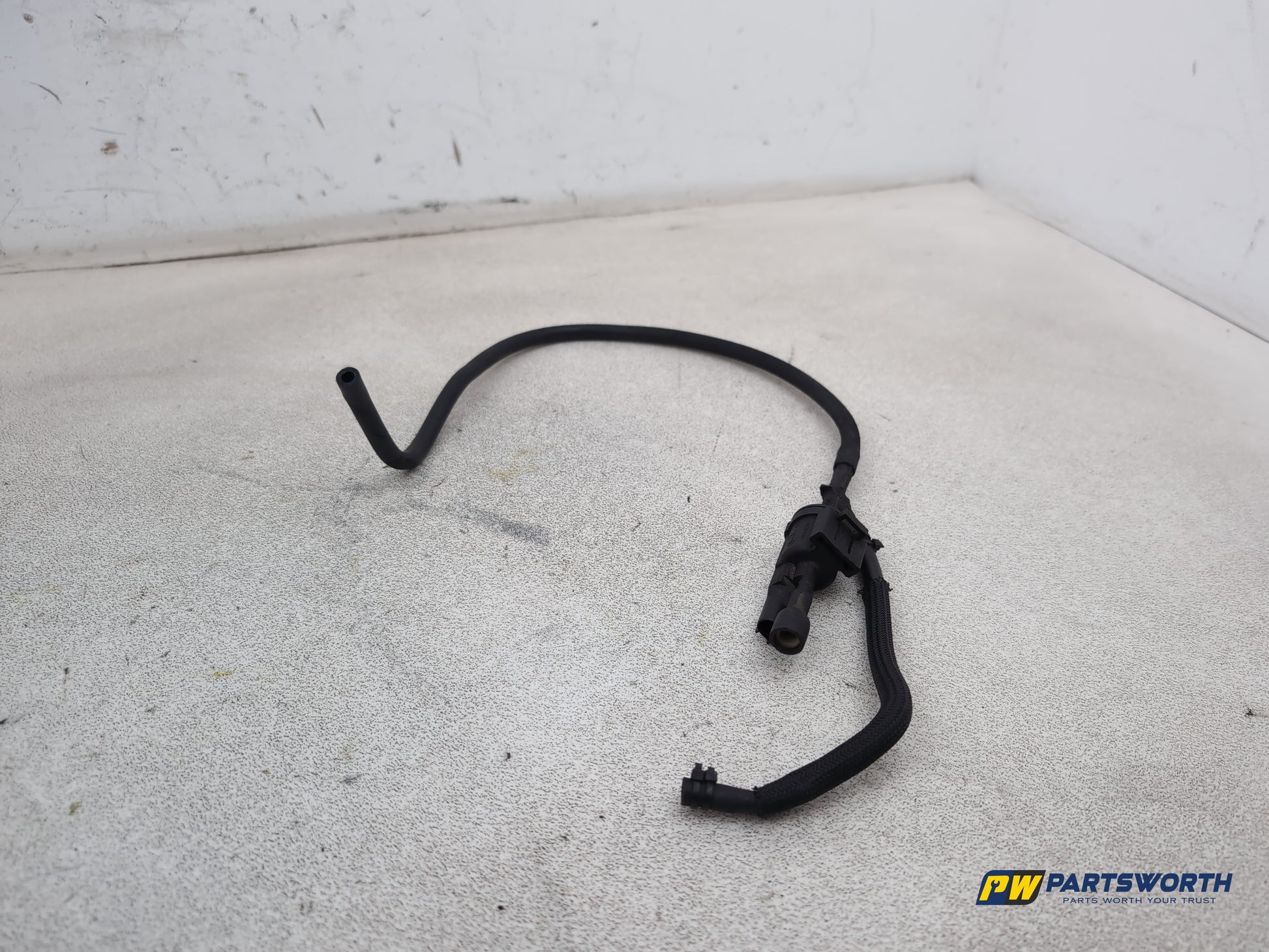 Mercedes-Benz E220 E-Class W212 Vacuum Valve Solenoid And Pipe 0025401497 - photo 2
