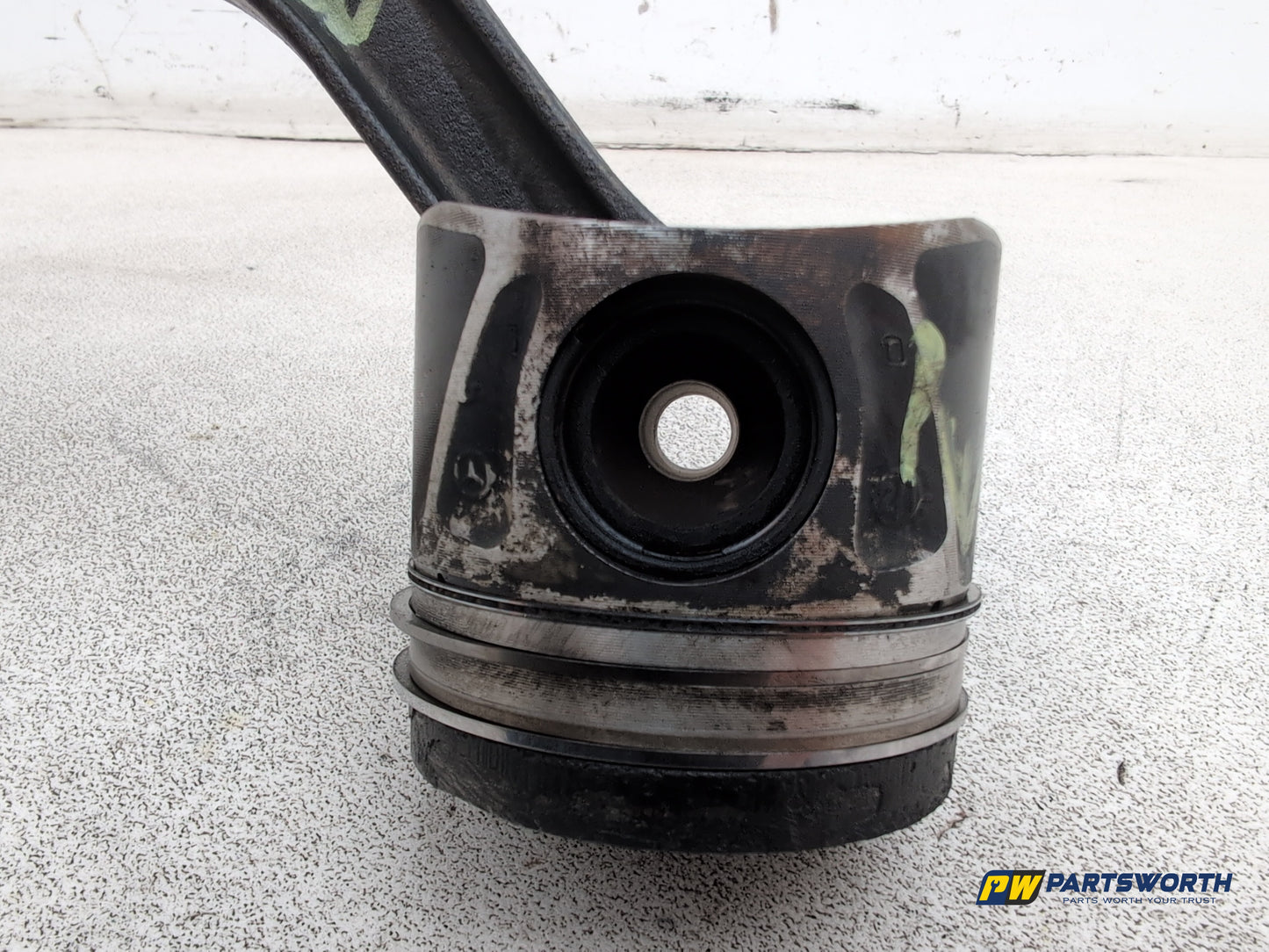 Mercedes-Benz E220 E-Class W212 Diesel 2.1l Piston With Conrod Om 651.924 - photo 3
