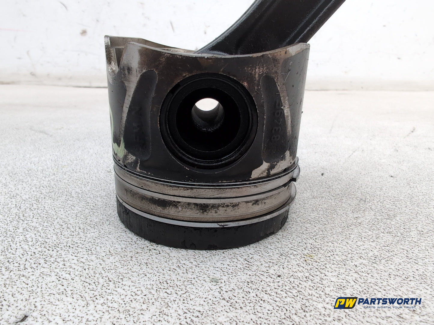 Mercedes-Benz E220 E-Class W212 Diesel 2.1l Piston With Conrod Om 651.924 - photo 3