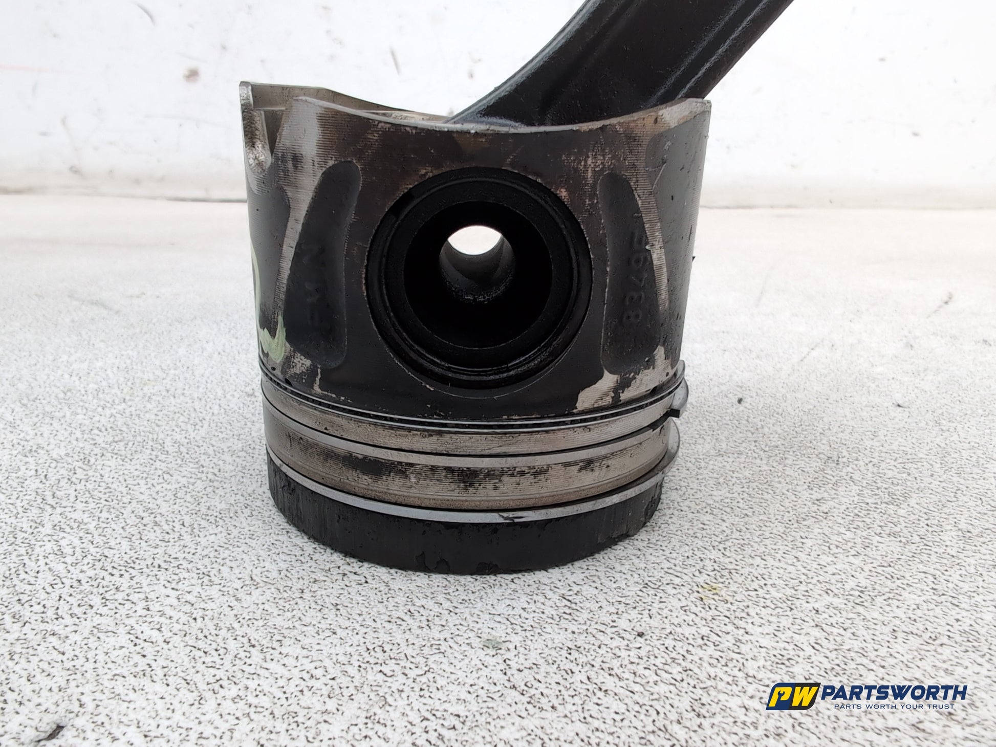 Mercedes-Benz E220 E-Class W212 Diesel 2.1l Piston With Conrod Om 651.924 - photo 3