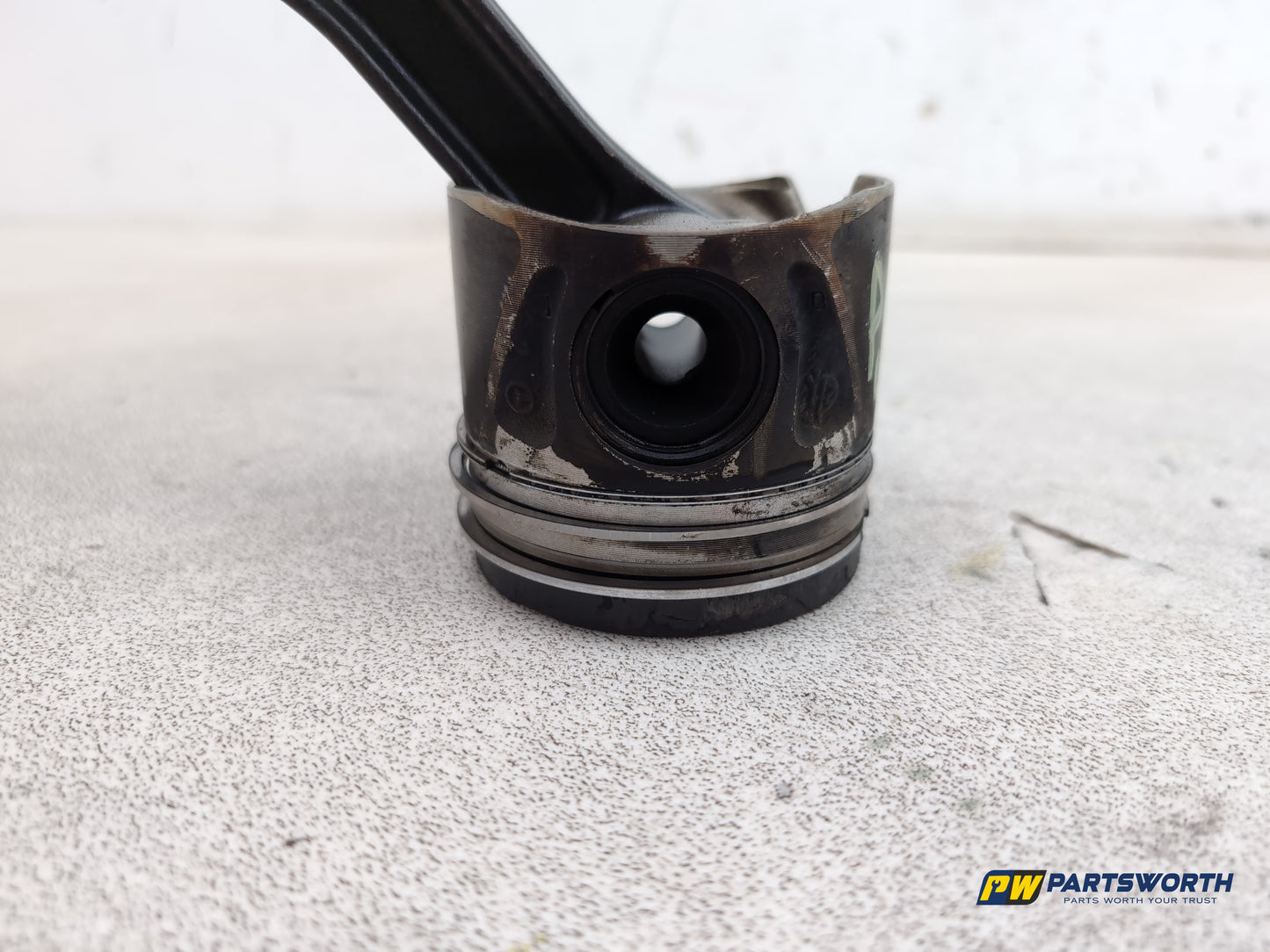 Mercedes-Benz E220 E-Class W212 Diesel 2.1l Piston With Conrod Om 651.924 - photo 3