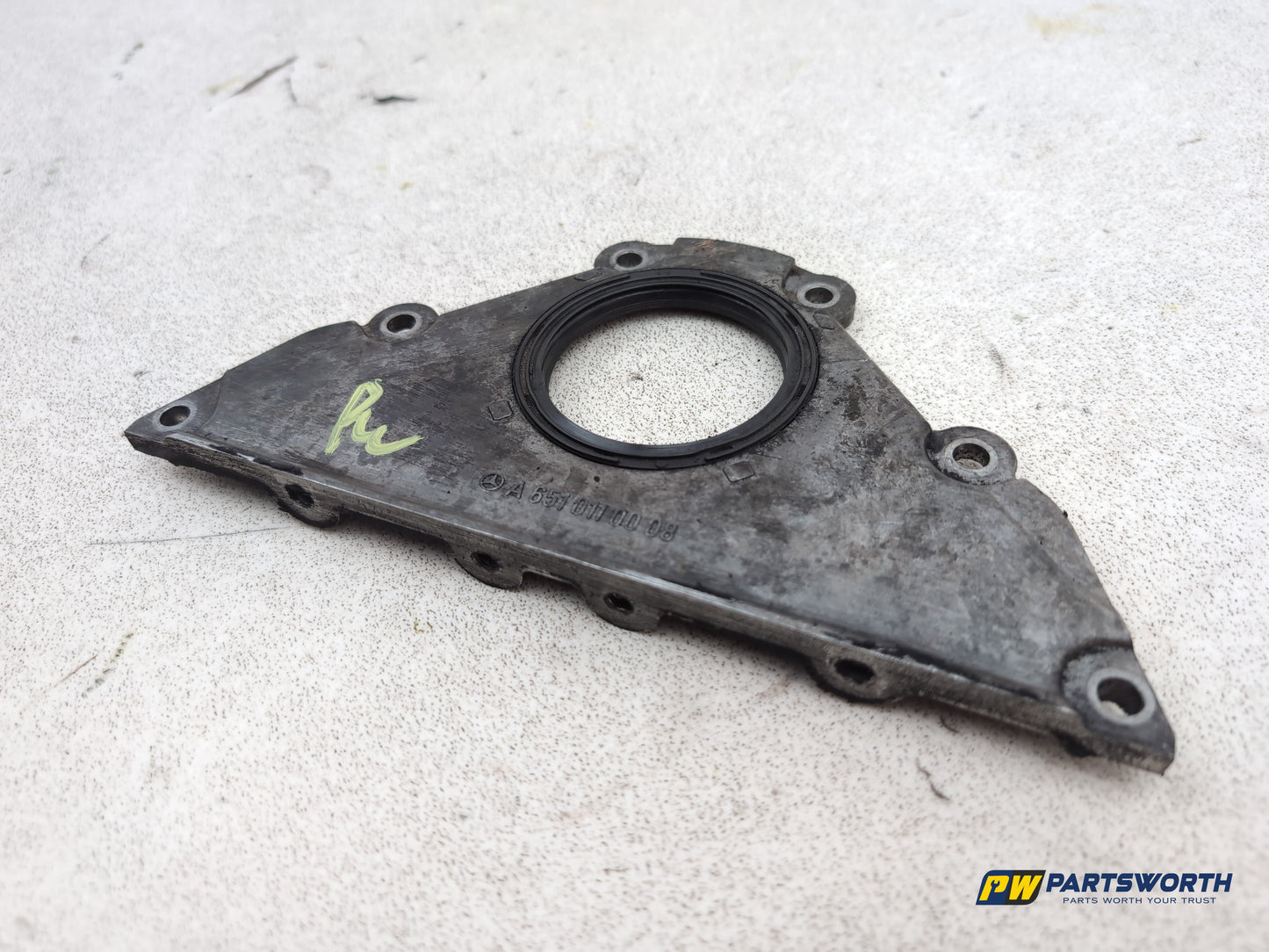 Mercedes-Benz E220 E-Class W212 2.1l Diesel Crankshaft Front Seal Housing - photo 3